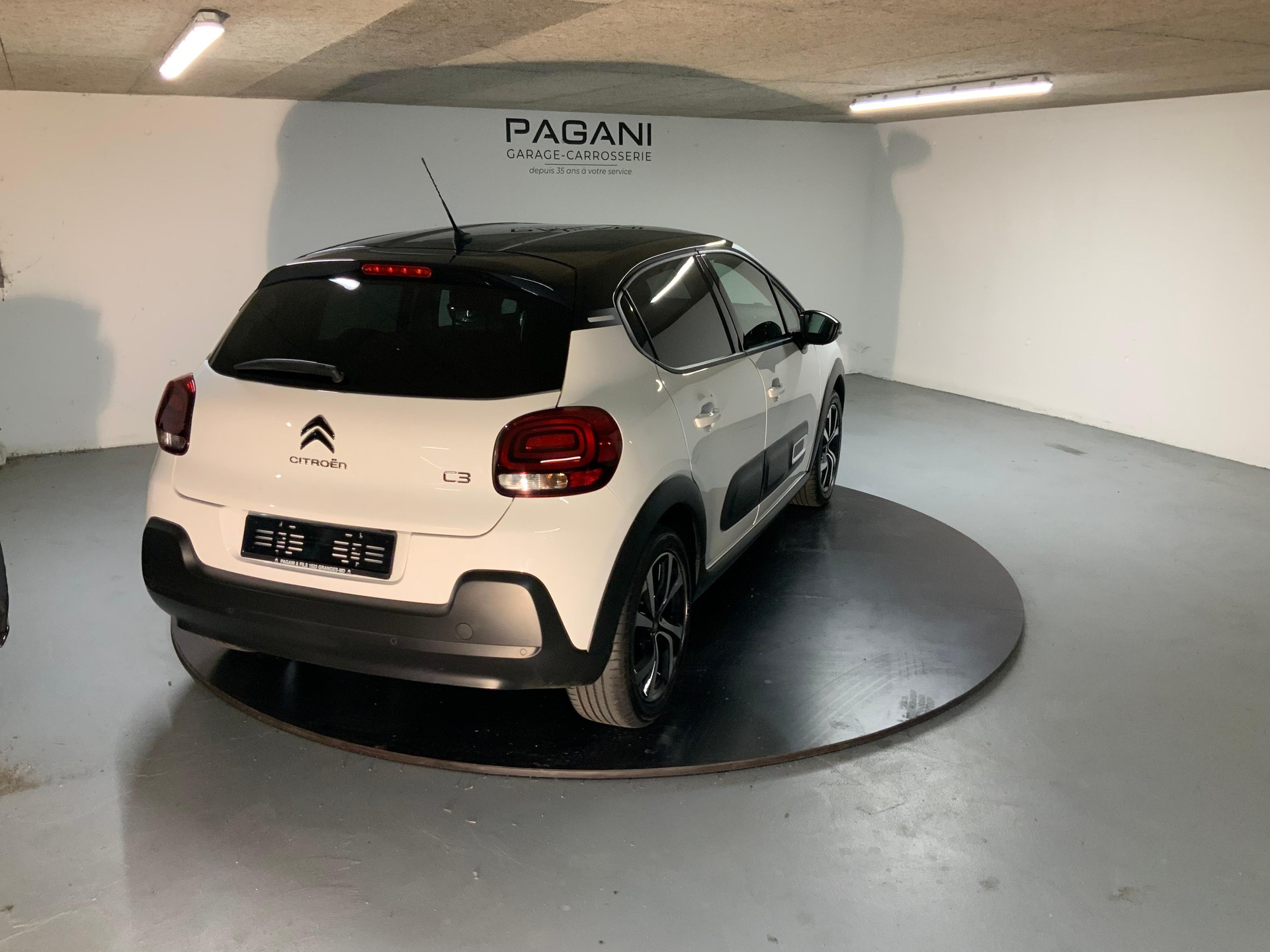 CITROEN C3 1.2 PureTech Shine - 6