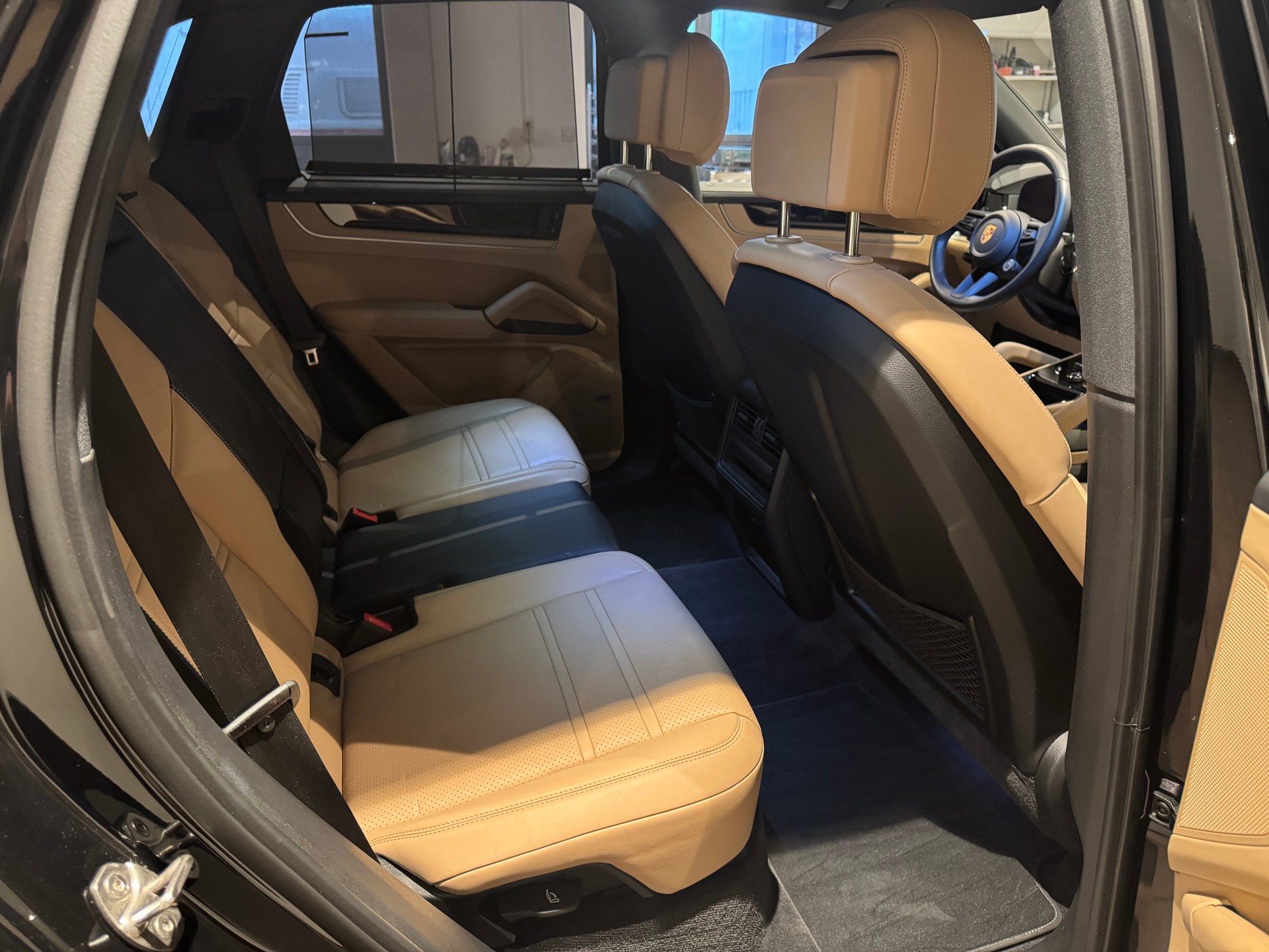 PORSCHE Cayenne 3.0 V6 E-Hybrid - 9