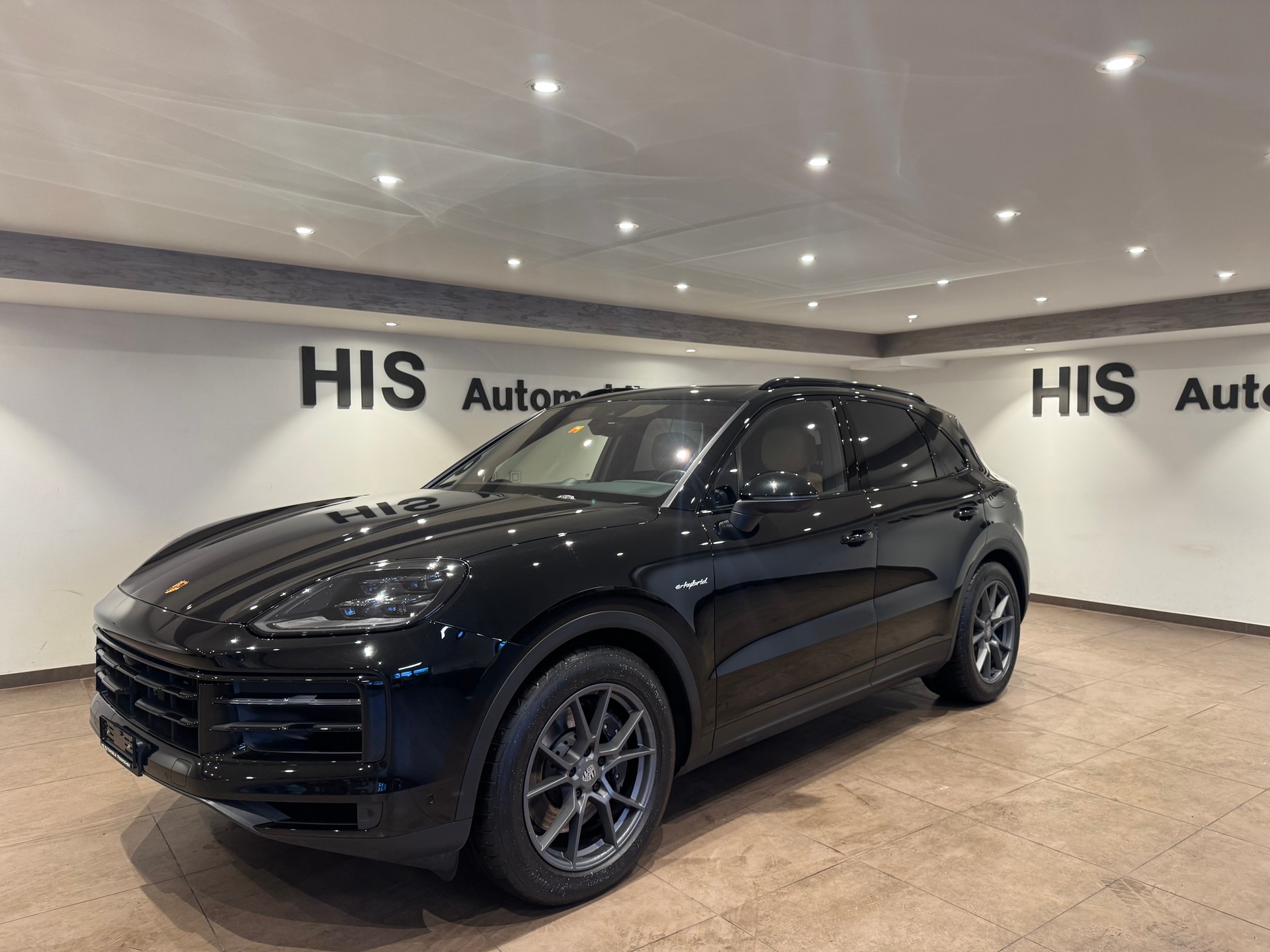 PORSCHE Cayenne 3.0 V6 E-Hybrid - 2