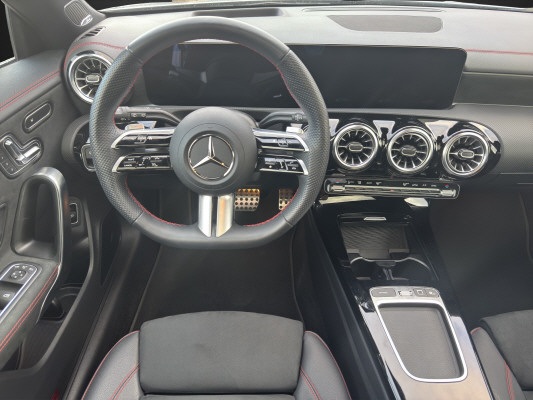 MERCEDES-BENZ CLA SB 250 8G-DCT 4M - 8