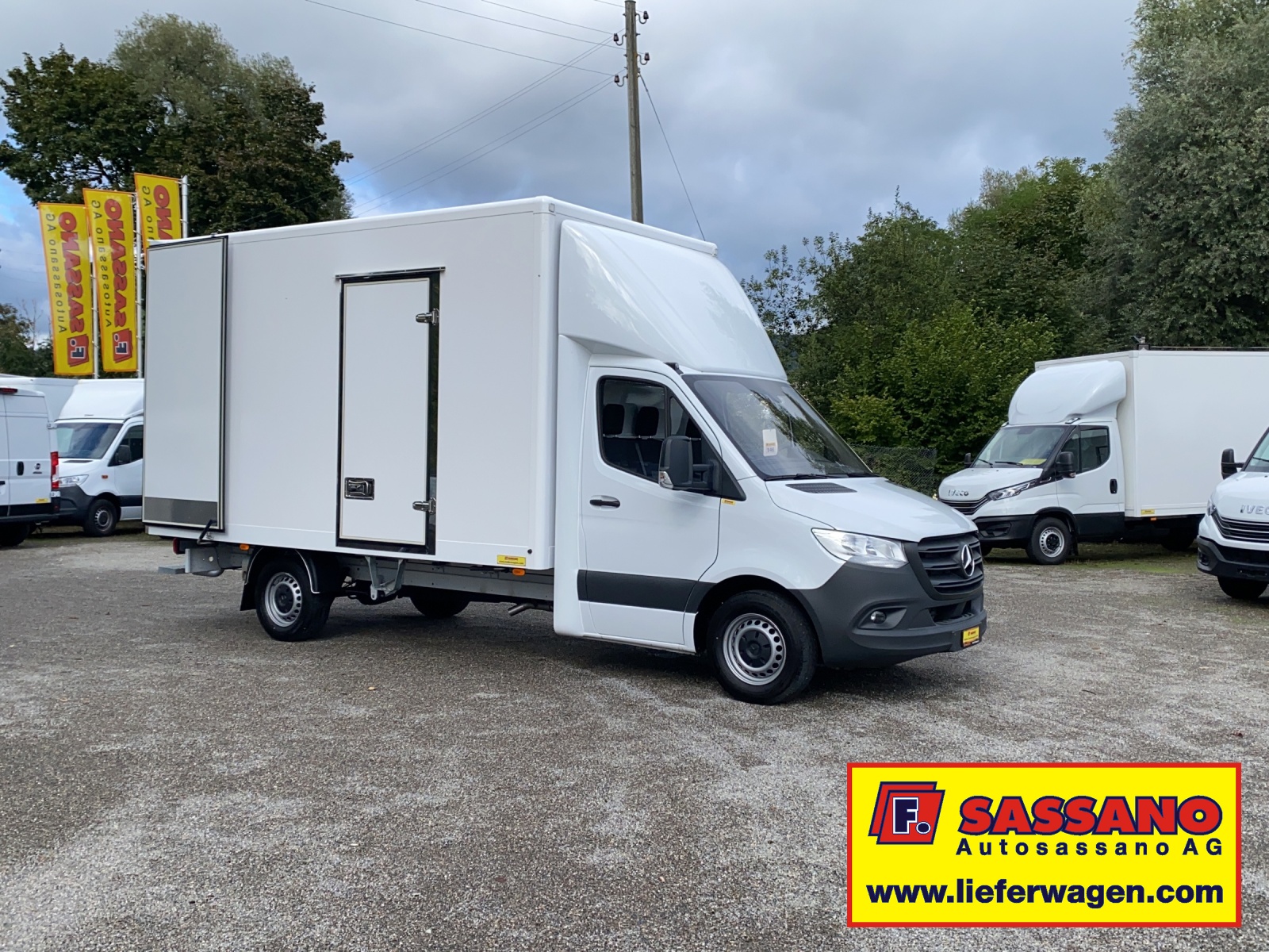 MERCEDES-BENZ Sprinter 317 CDI Möbelkoffer mit Flügeltüren 900 Kg. Nutzlast