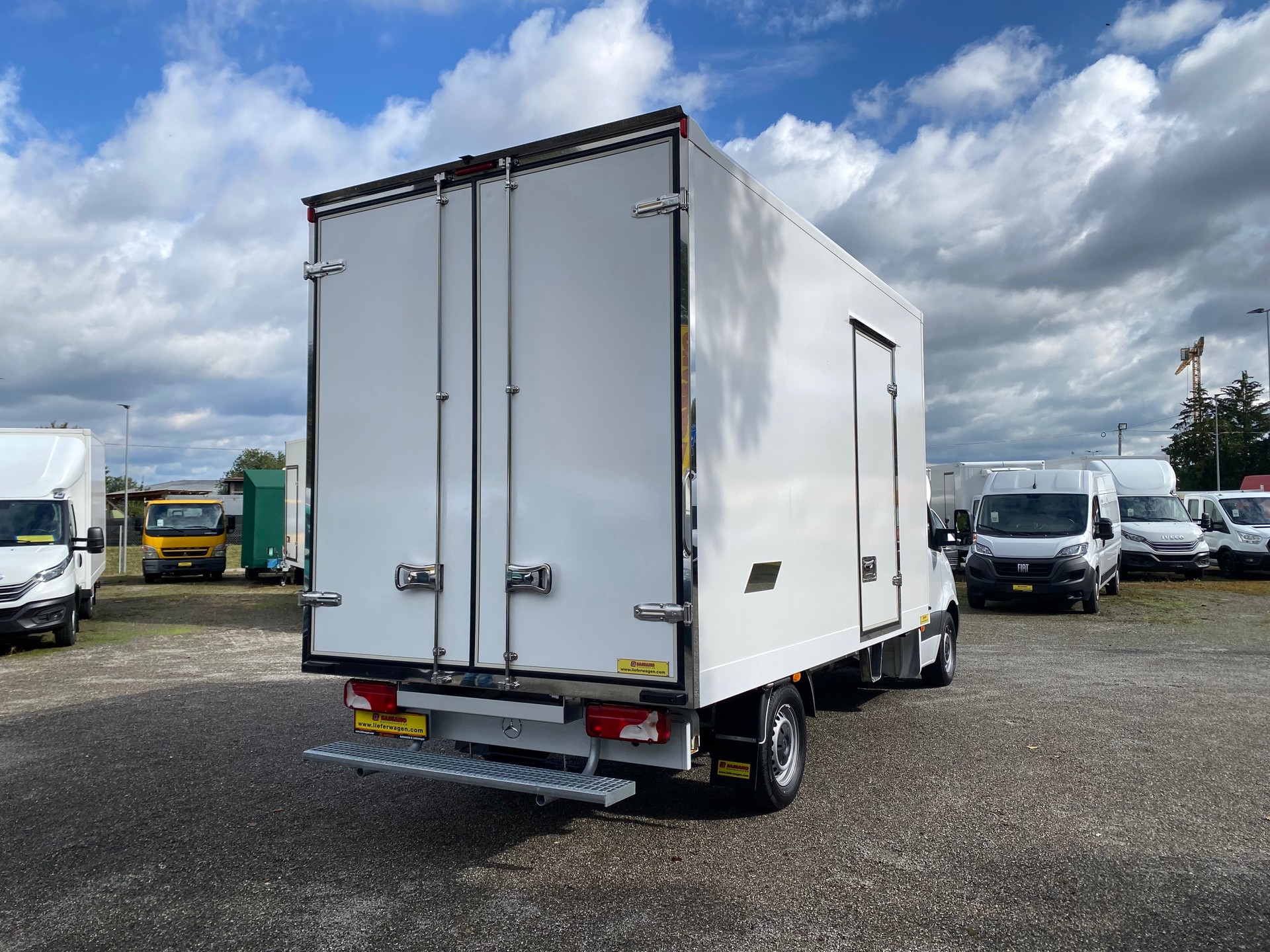 MERCEDES-BENZ Sprinter 317 CDI Möbelkoffer mit Flügeltüren 900 Kg. Nutzlast - 3