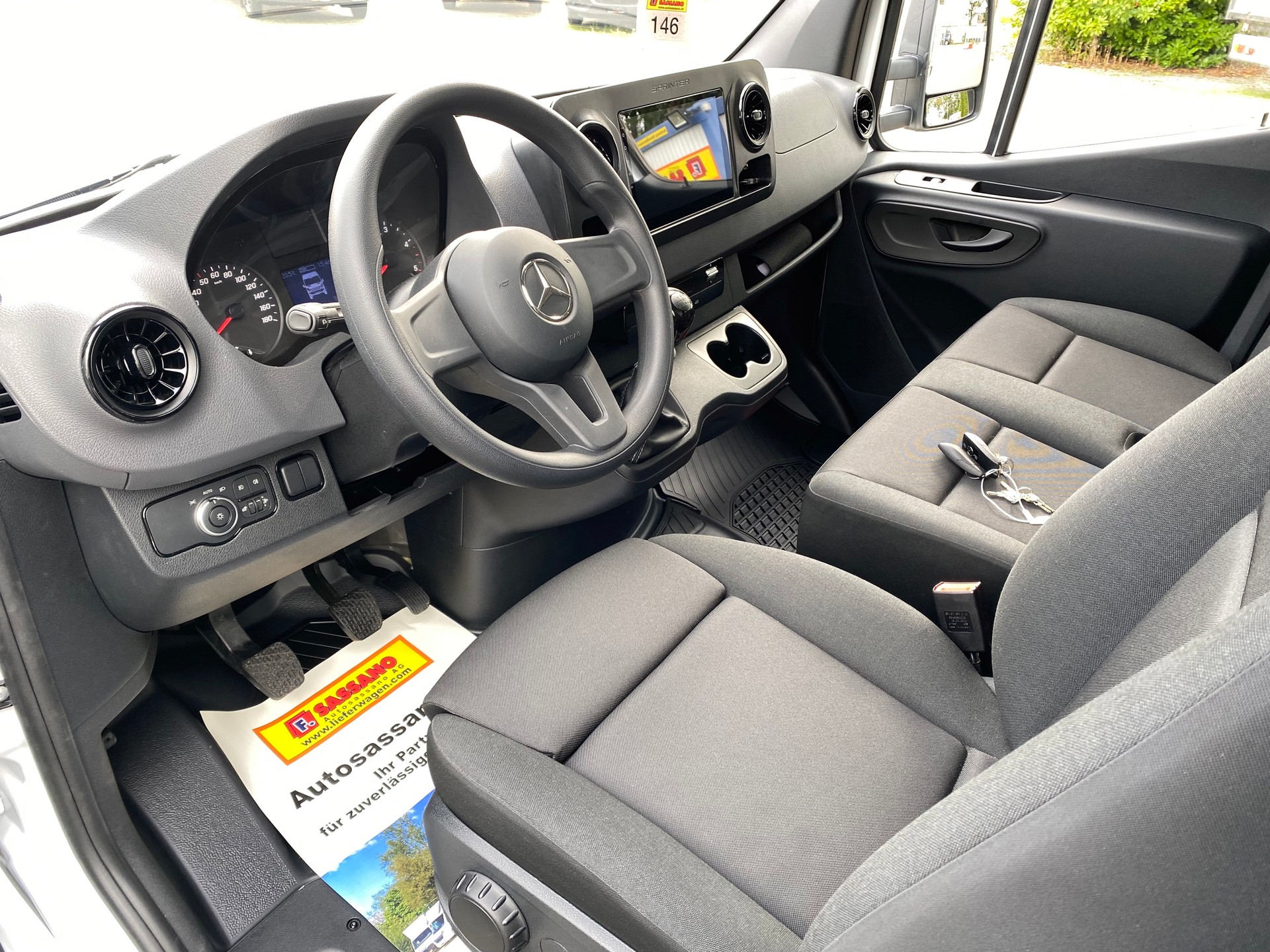 MERCEDES-BENZ Sprinter 317 CDI Möbelkoffer mit Flügeltüren 900 Kg. Nutzlast - 9