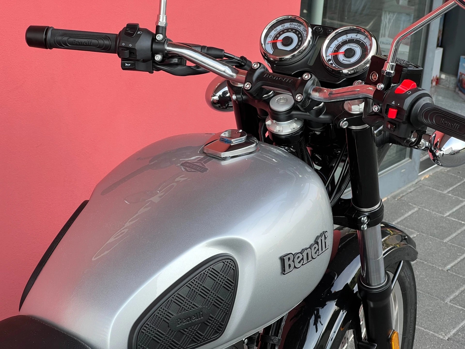 BENELLI Imperiale 400 - 6