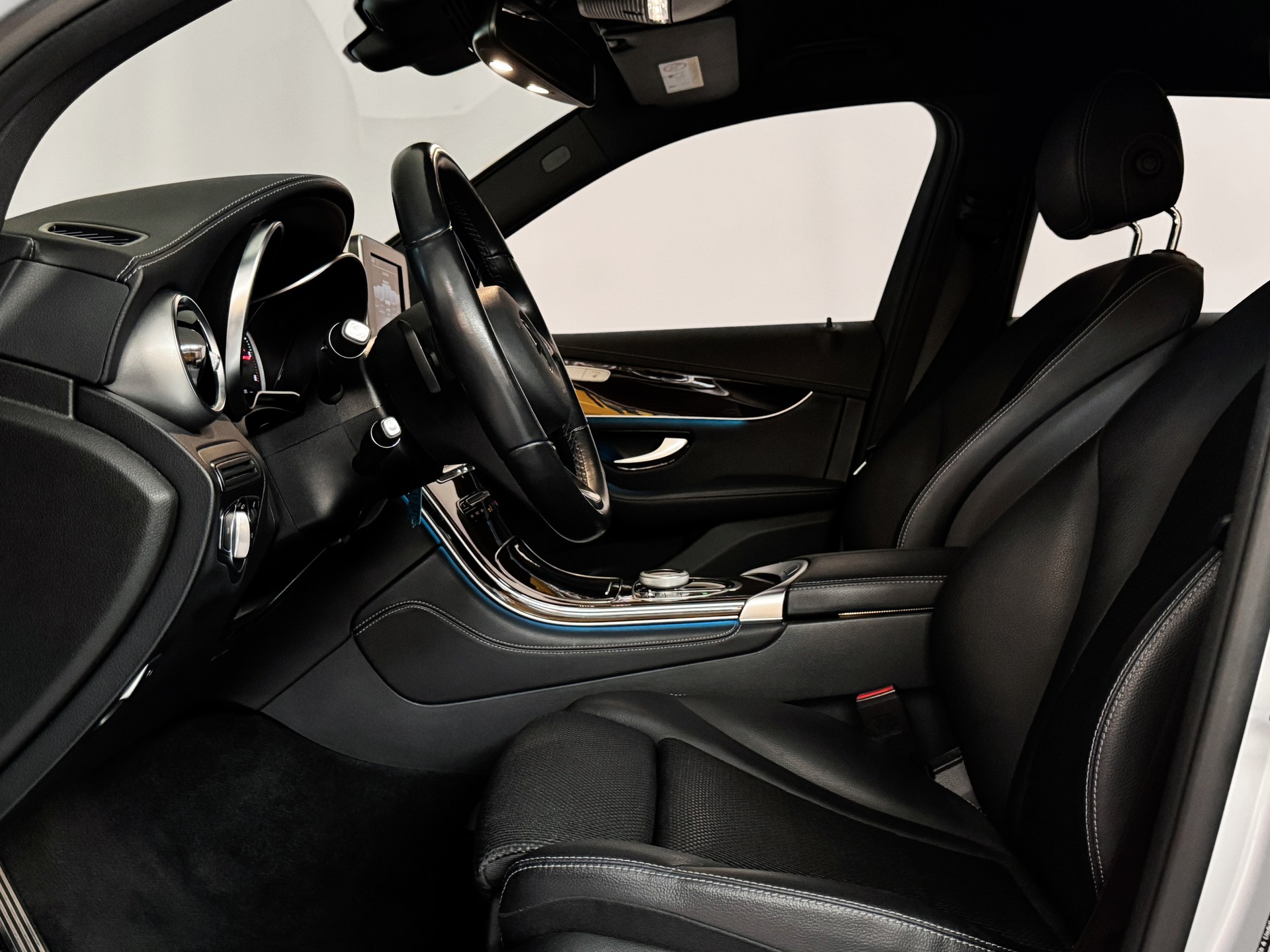 MERCEDES-BENZ GLC 250d Off-Road 4Matic 9G-Tronic - 11