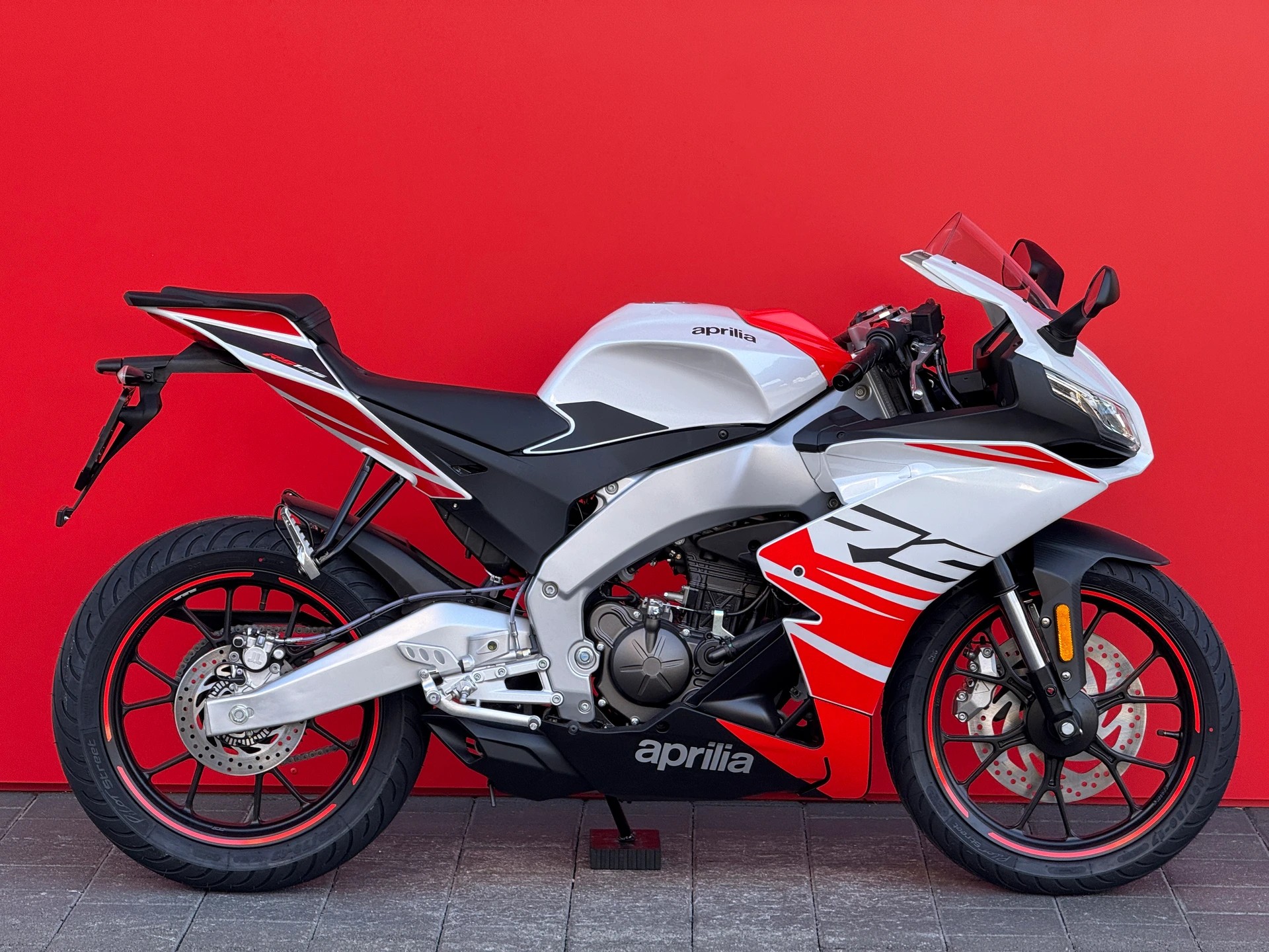 APRILIA RS 125 i.e. ABS E5+ - 1
