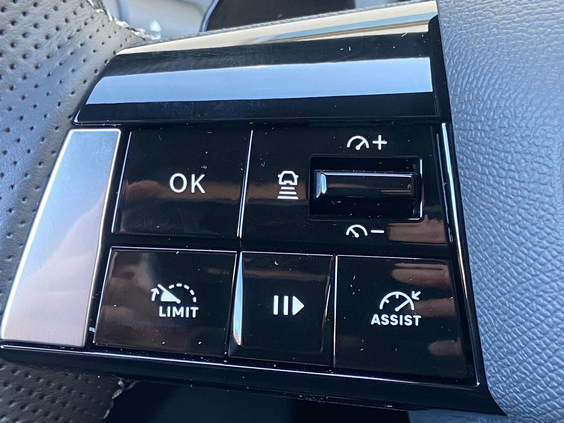 OPEL Astra Sports Tourer 1.2i Turbo GS Automat - 15