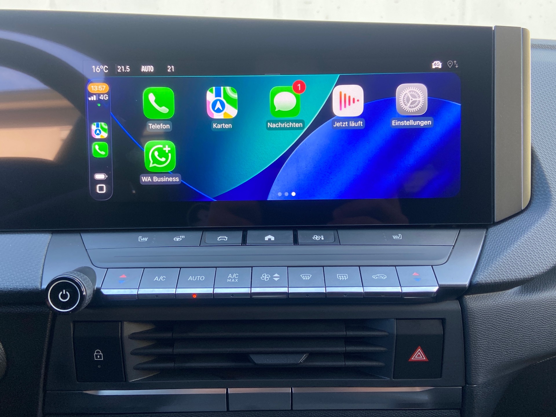 OPEL Astra Sports Tourer 1.2i Turbo GS Automat - 13