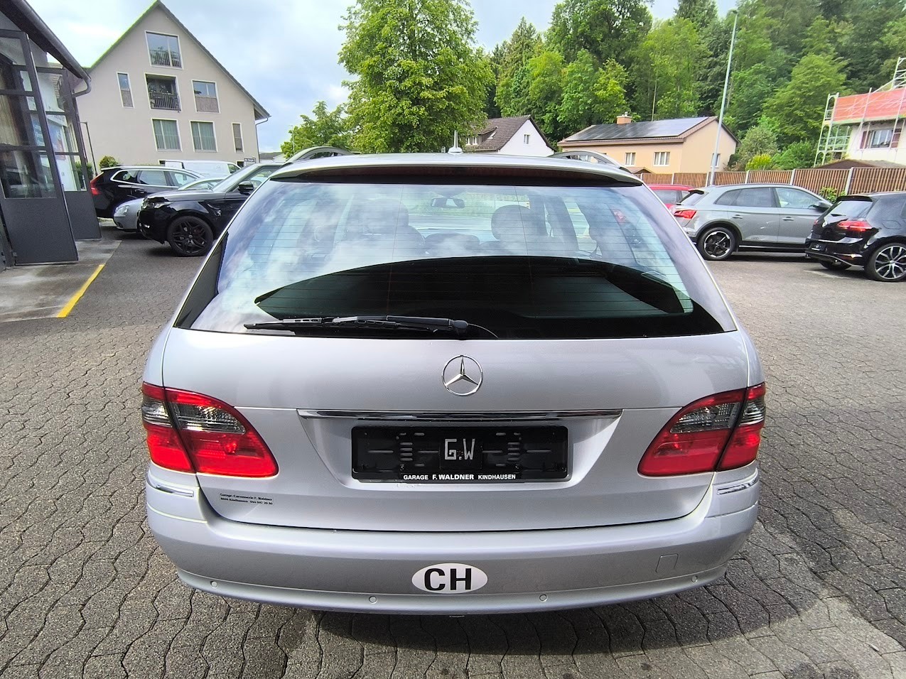 MERCEDES-BENZ E 350 Elégance 4Matic Automatic - 4