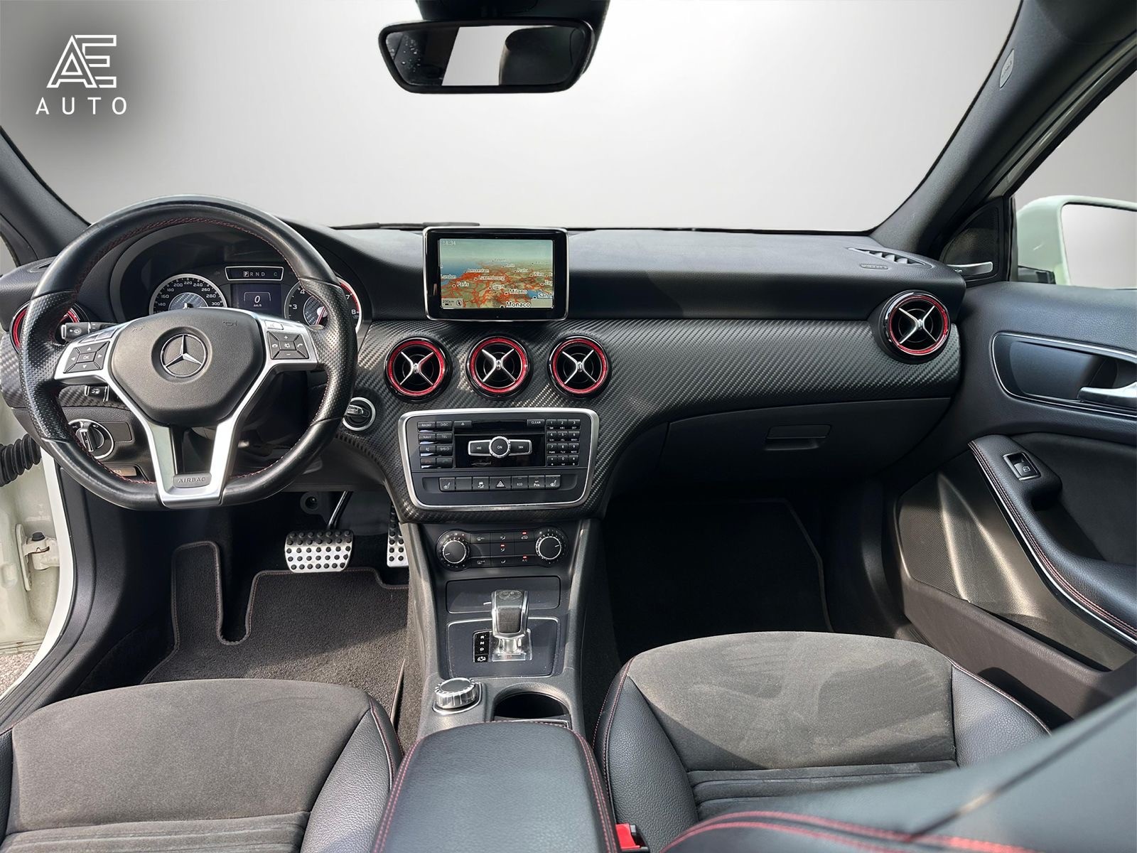 MERCEDES-BENZ A 45 AMG 4Matic Speedshift 7G-DCT - 10