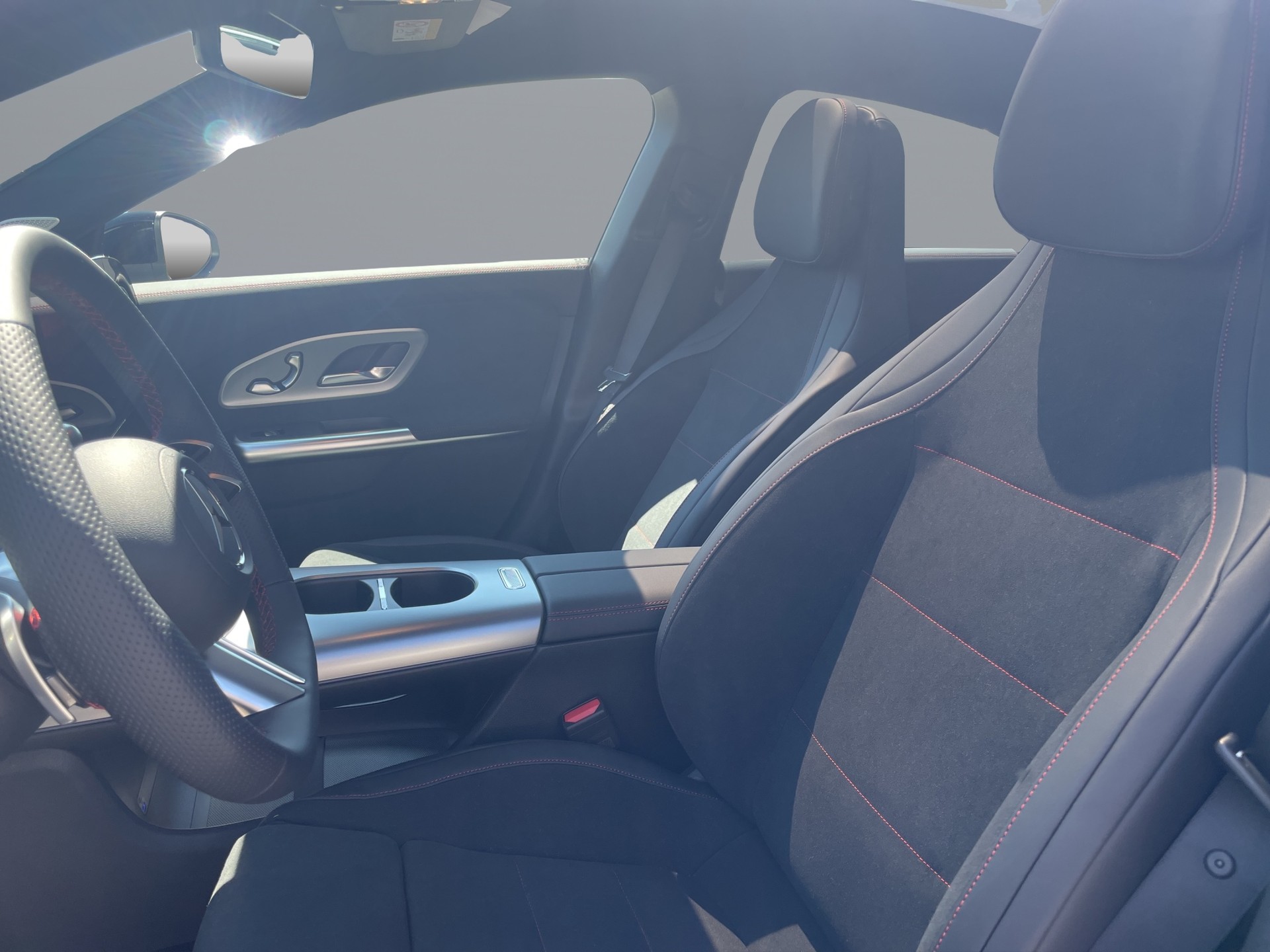 MERCEDES-BENZ CLA 350 4 Matic 85 kWh EQ - 8