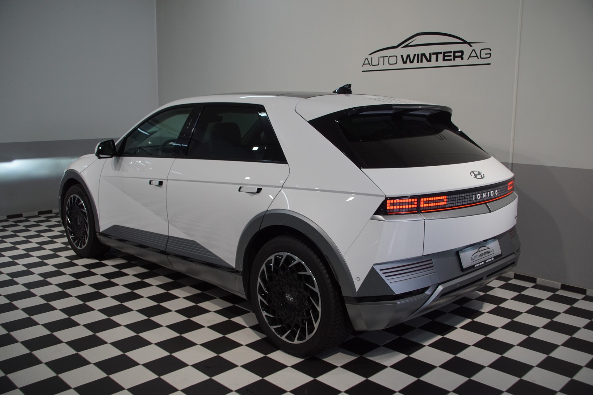 HYUNDAI Ioniq 5 77kWh Vertex 4WD ++SWISS++ - 8