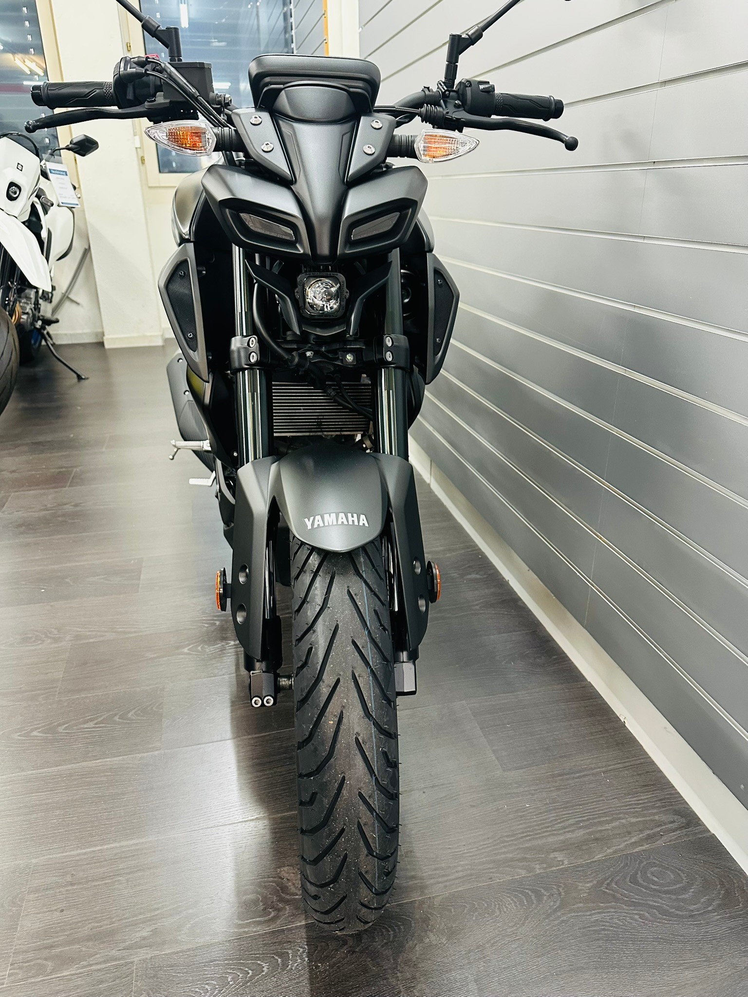 YAMAHA MT-125 ABS - 3