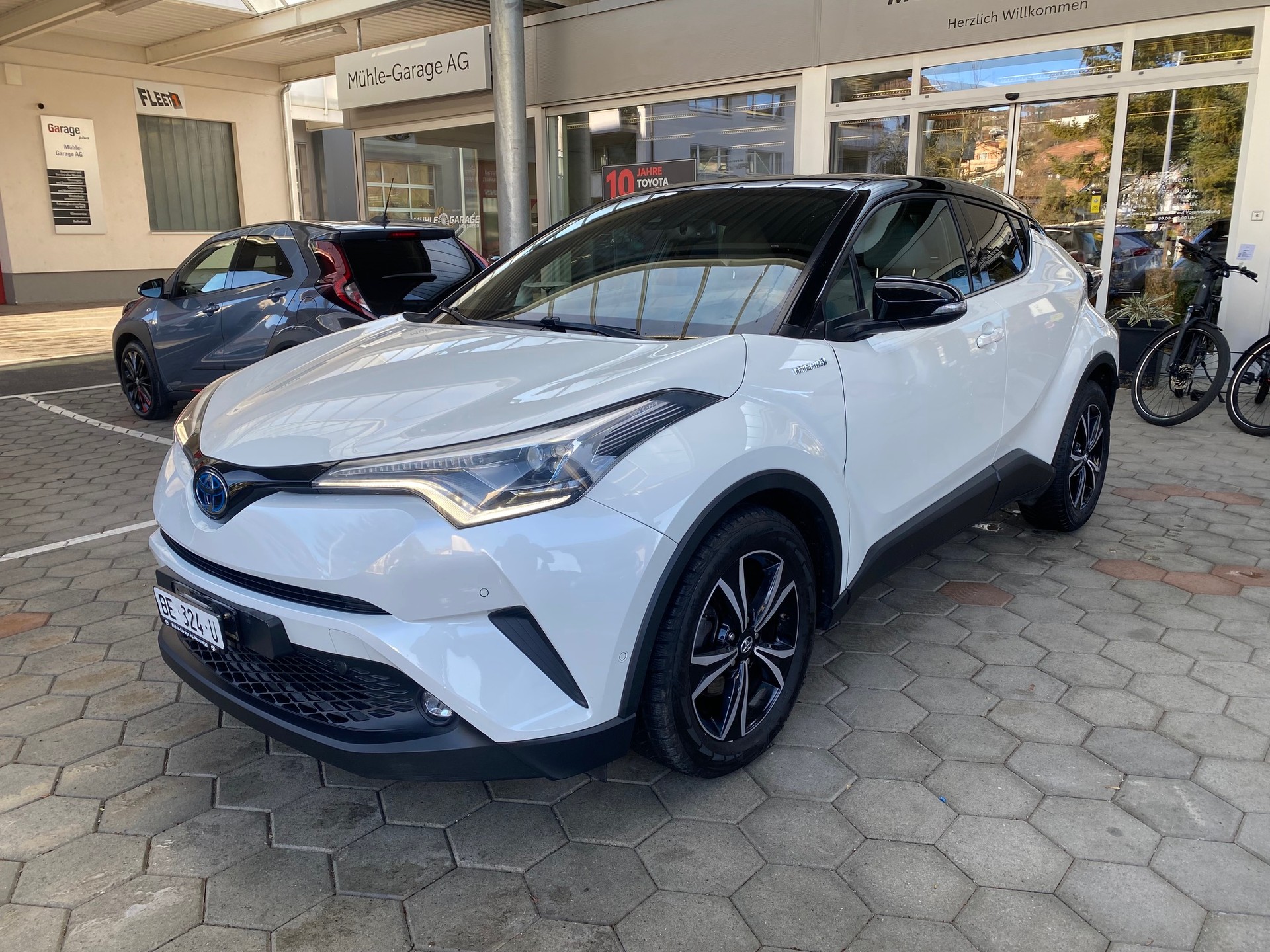TOYOTA C-HR 1.8 HSD Style CVT