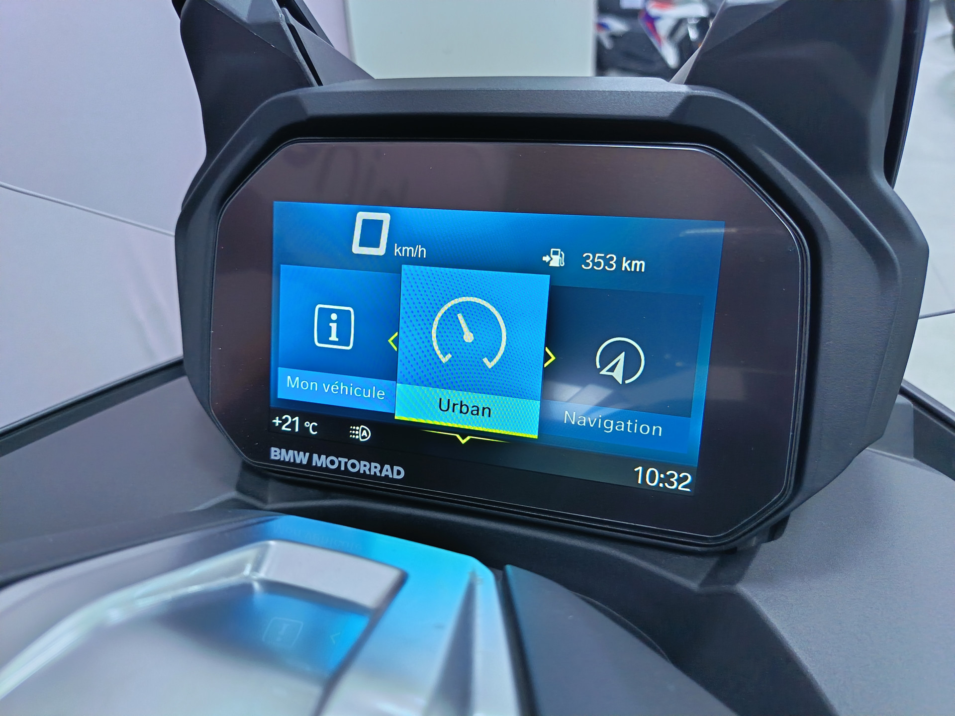 BMW C 400 GT Triple Black - 9