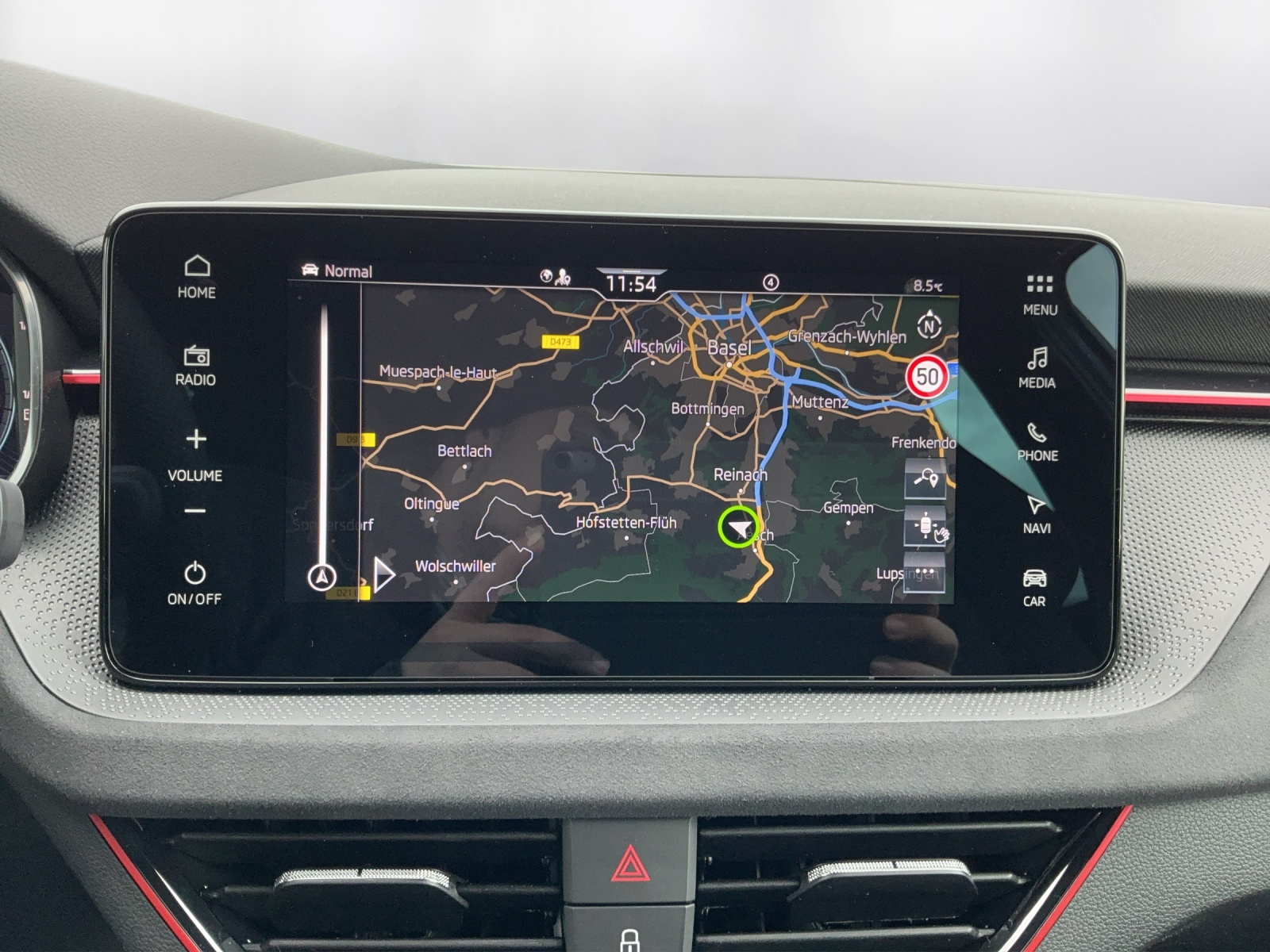 SKODA Kamiq 1.0 TSI Dynamic DSG - 9