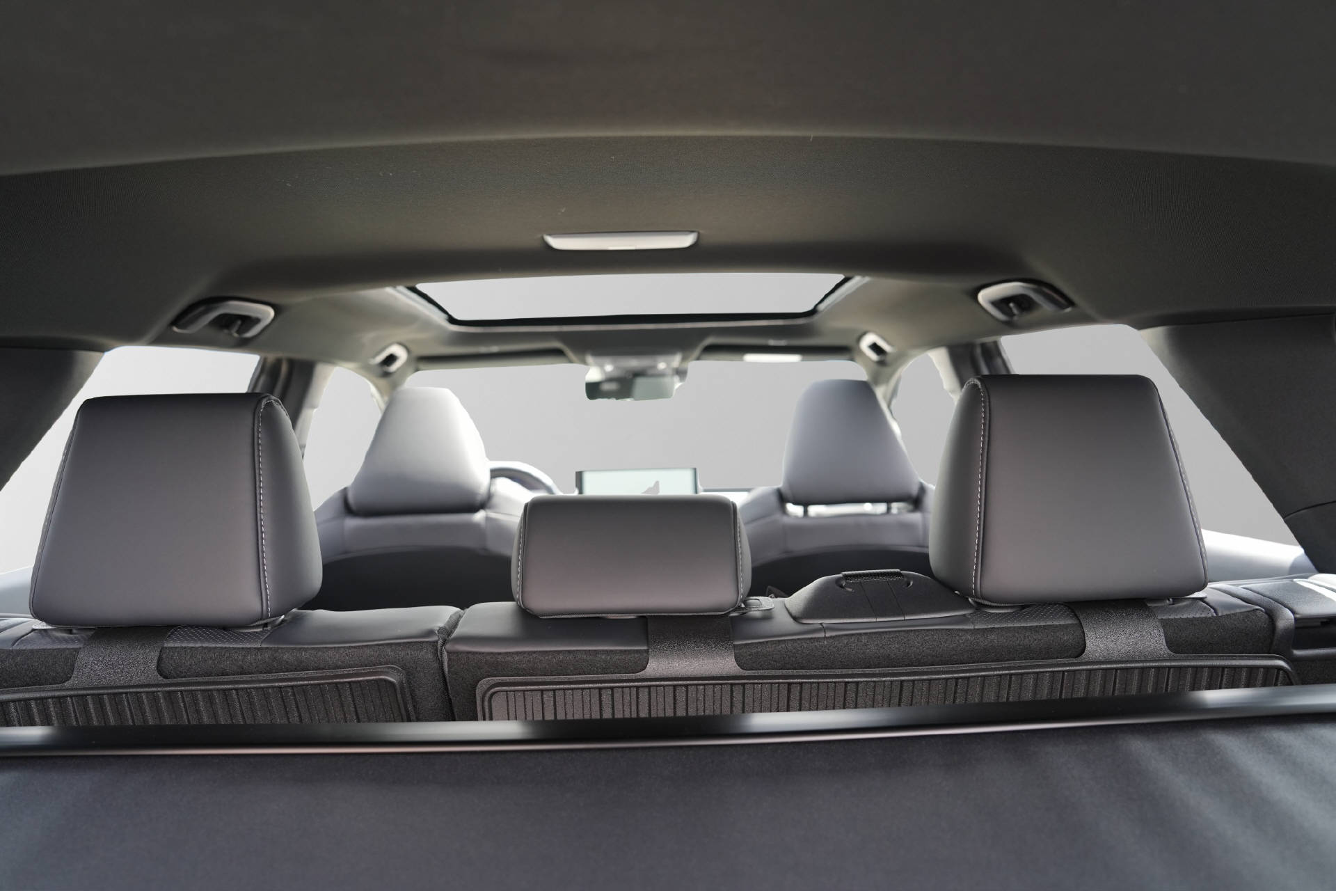 TOYOTA bZ4X Touring Premium AWD - 12