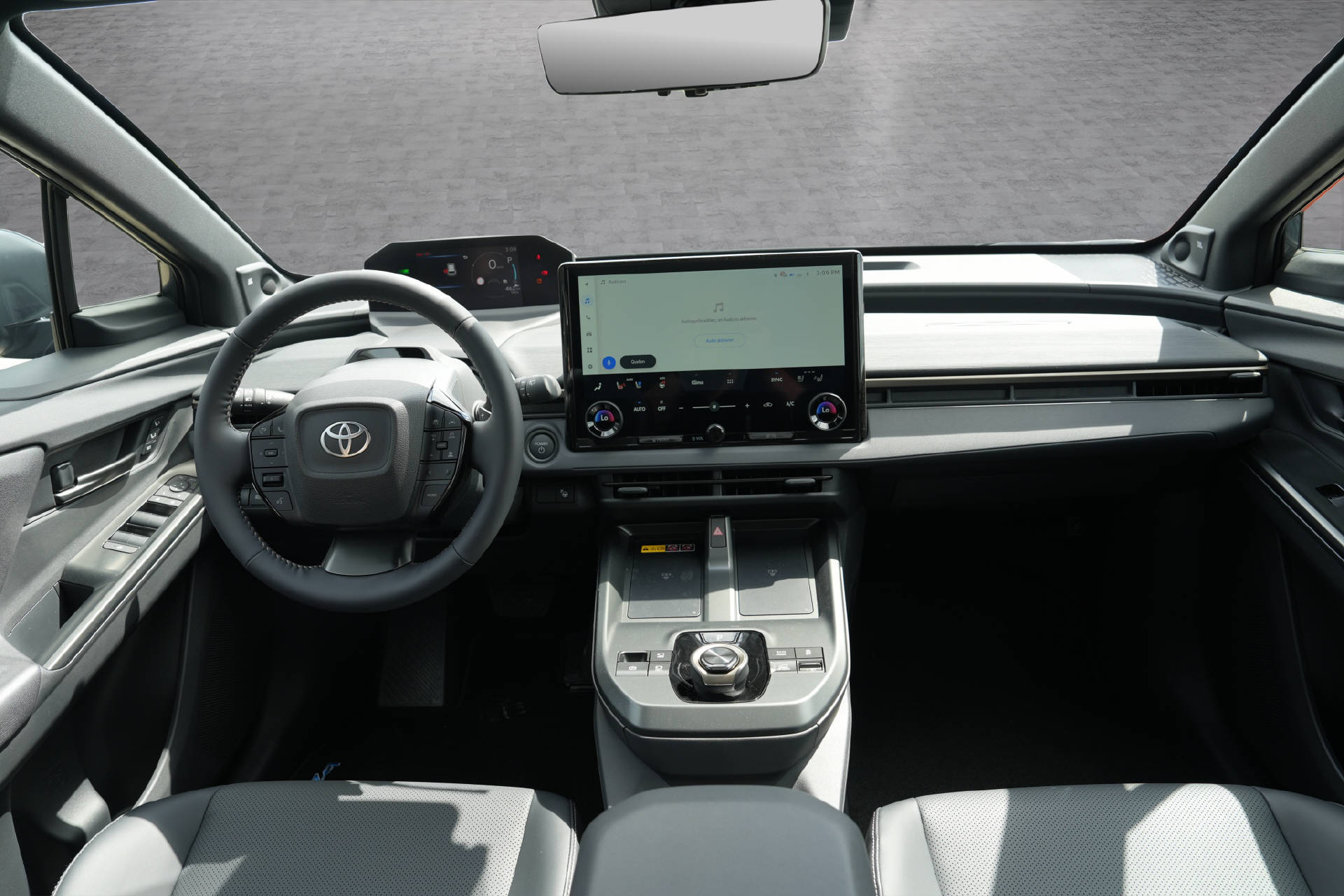 TOYOTA bZ4X Touring Premium AWD - 13