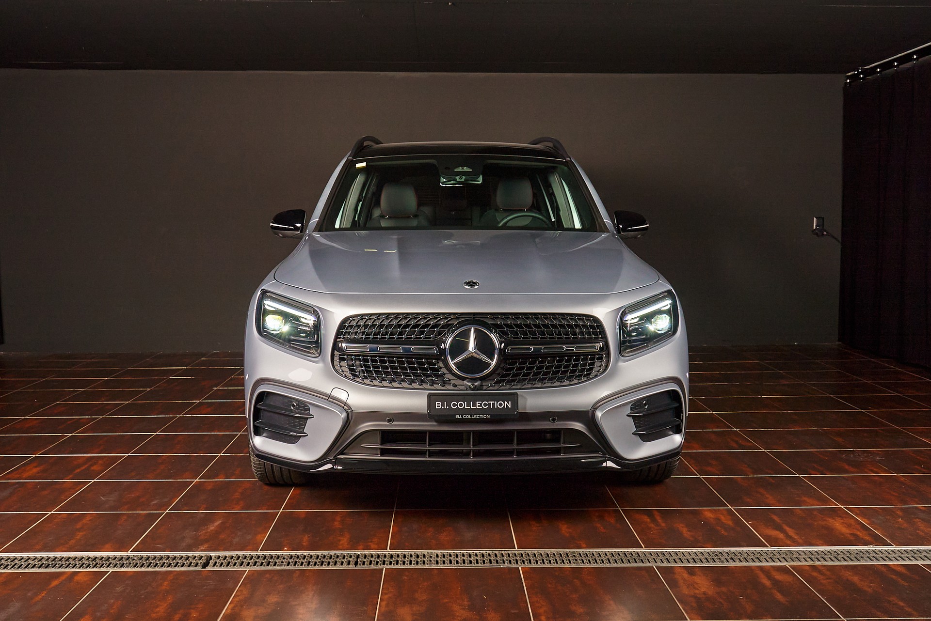 MERCEDES-BENZ GLB 250 4Matic 8G-Tronic - 4