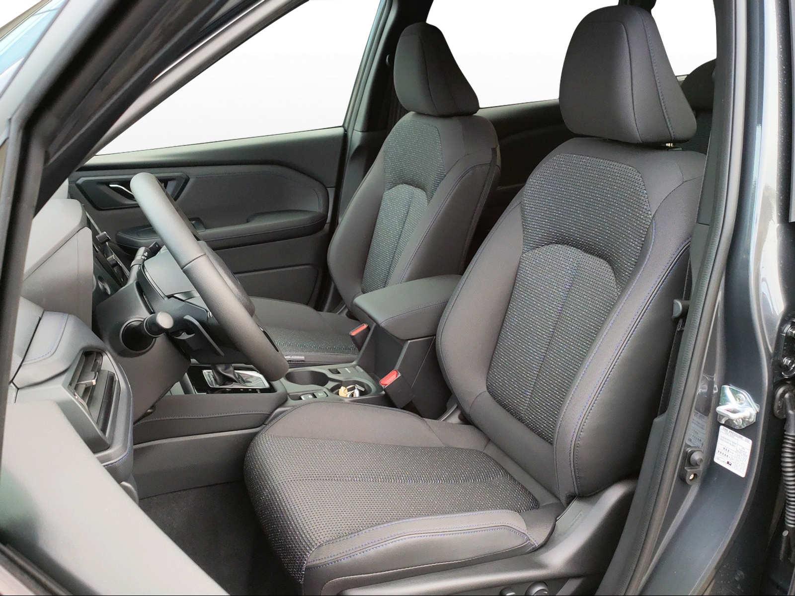 SUBARU Forester Station 2.0i e-Boxer Swiss Plus - 11