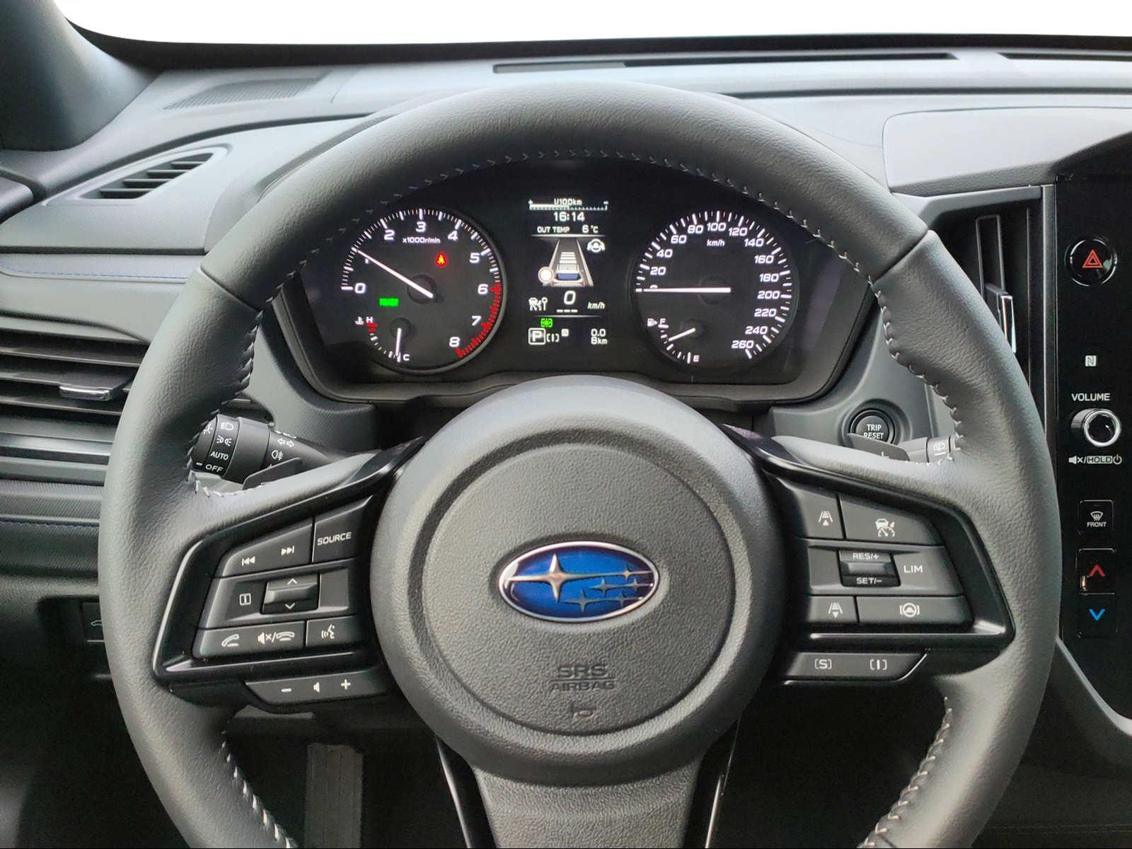 SUBARU Forester Station 2.0i e-Boxer Swiss Plus - 13