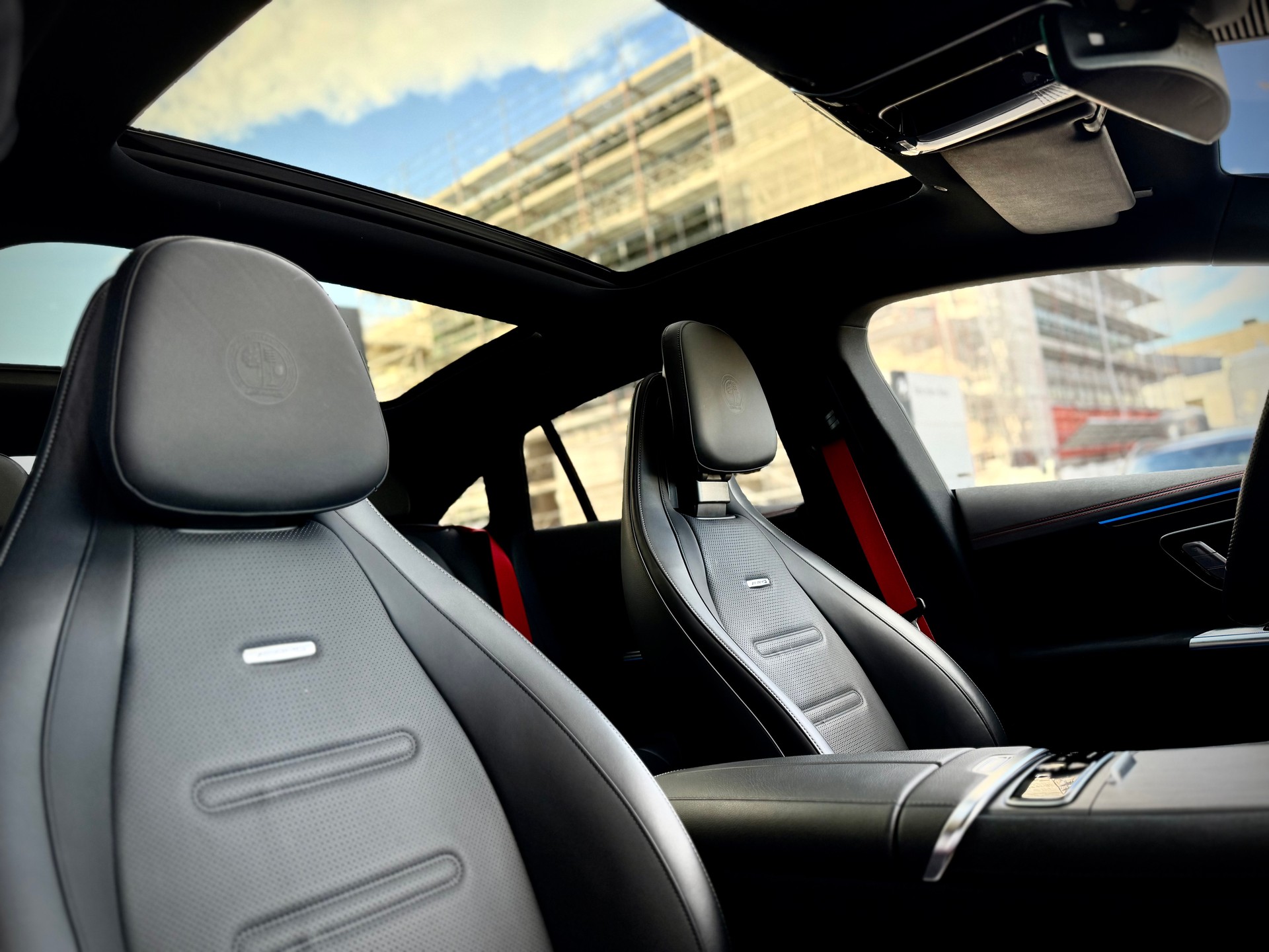 MERCEDES-BENZ EQE 43 AMG 4 Matic - 7