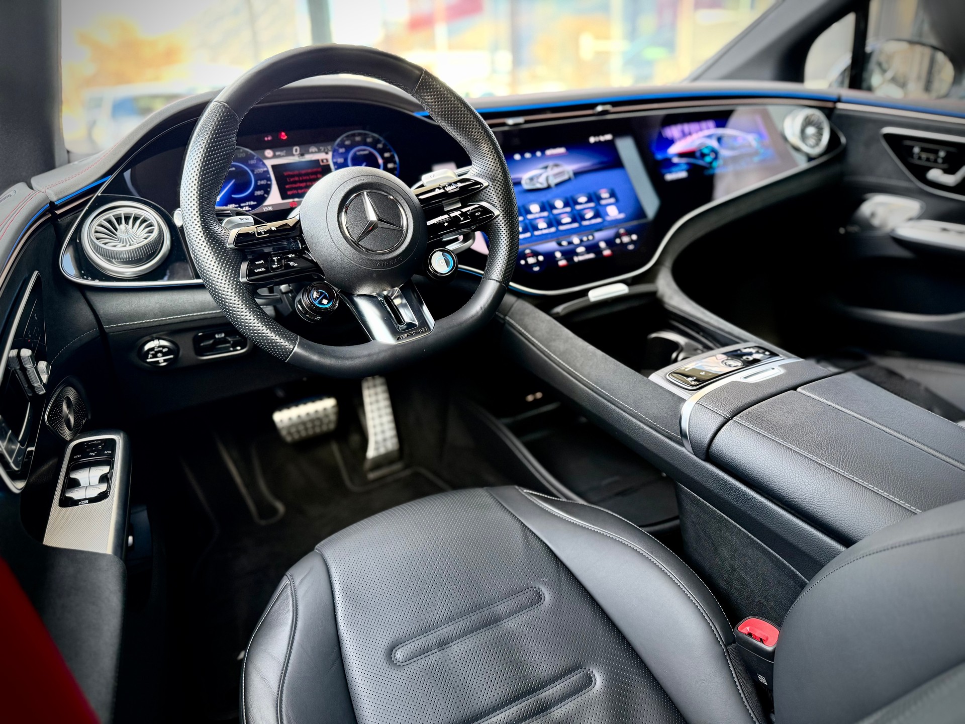 MERCEDES-BENZ EQE 43 AMG 4 Matic - 4