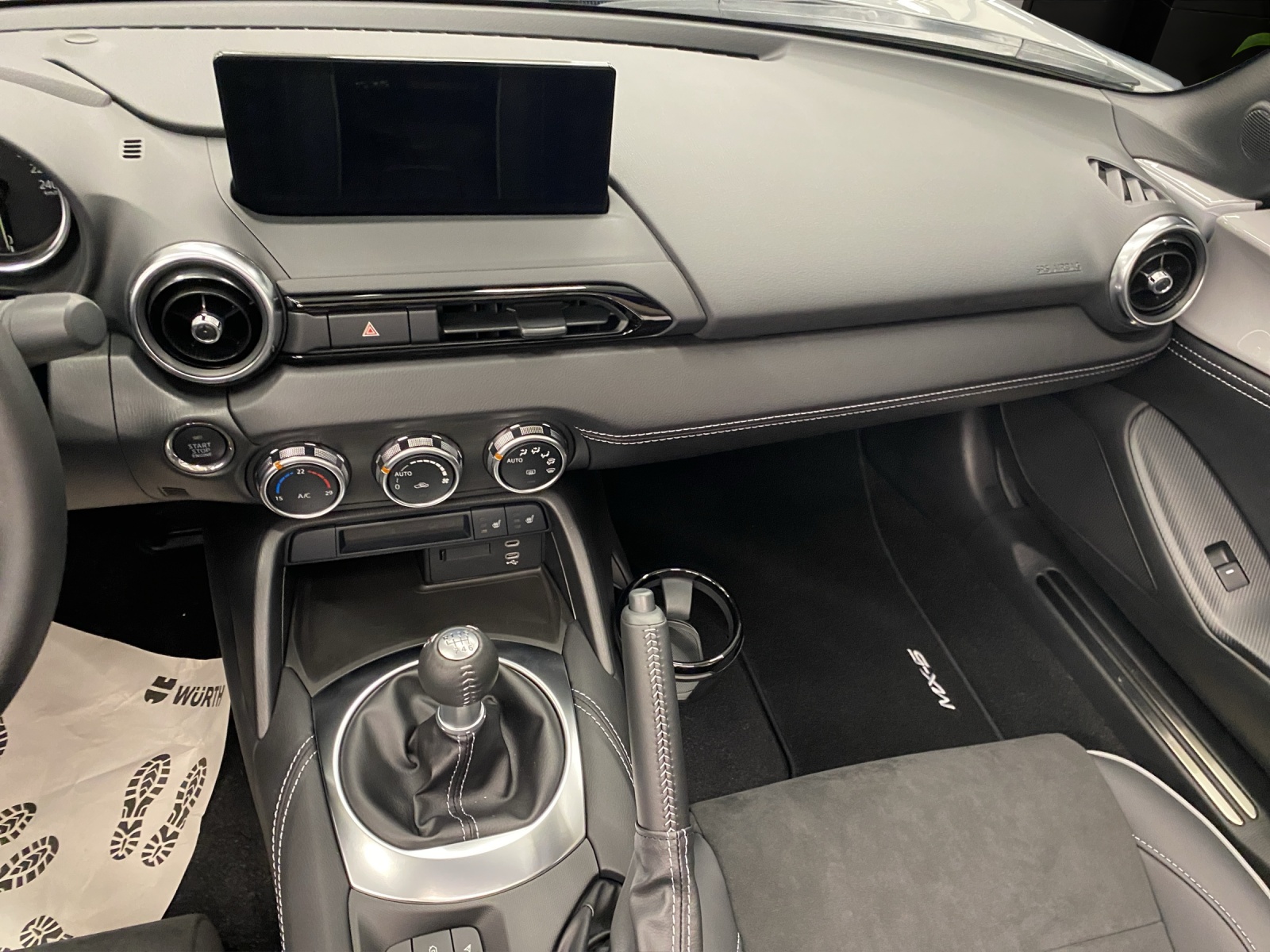 MAZDA MX-5 Skyactiv-G 132 Homura - 14