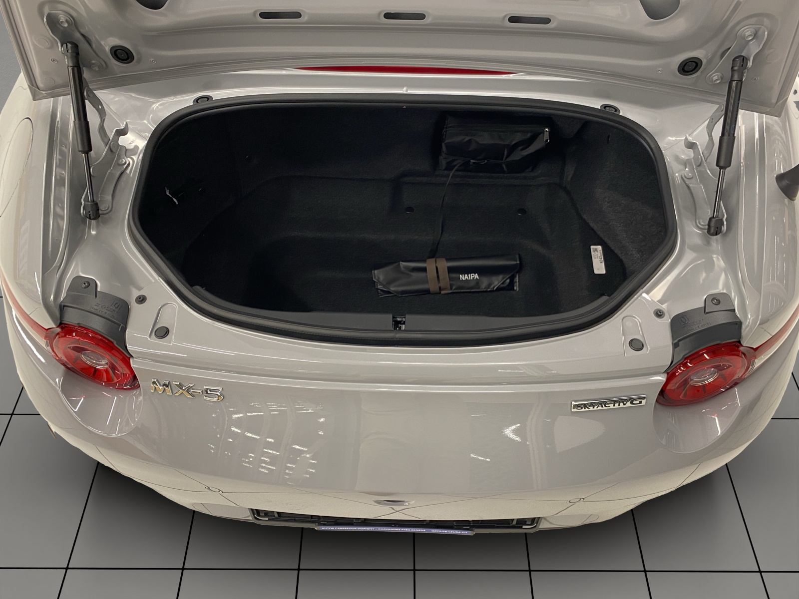 MAZDA MX-5 Skyactiv-G 132 Homura - 11