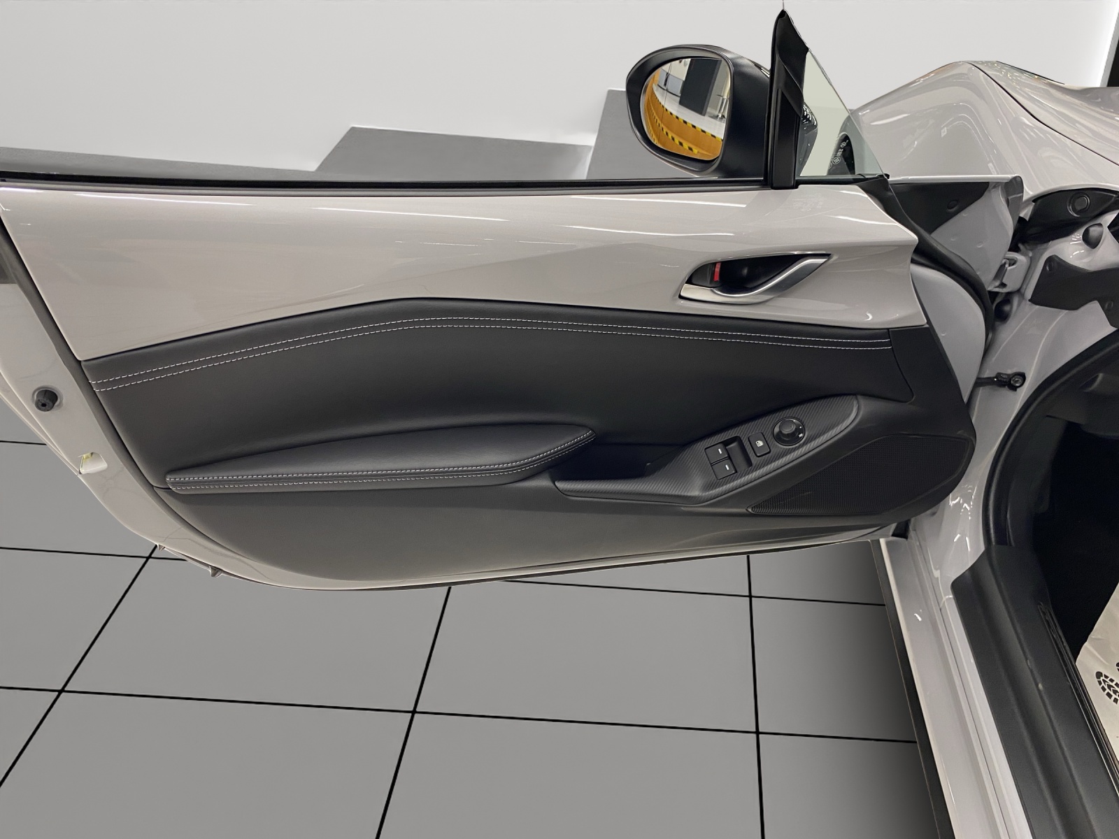 MAZDA MX-5 Skyactiv-G 132 Homura - 6