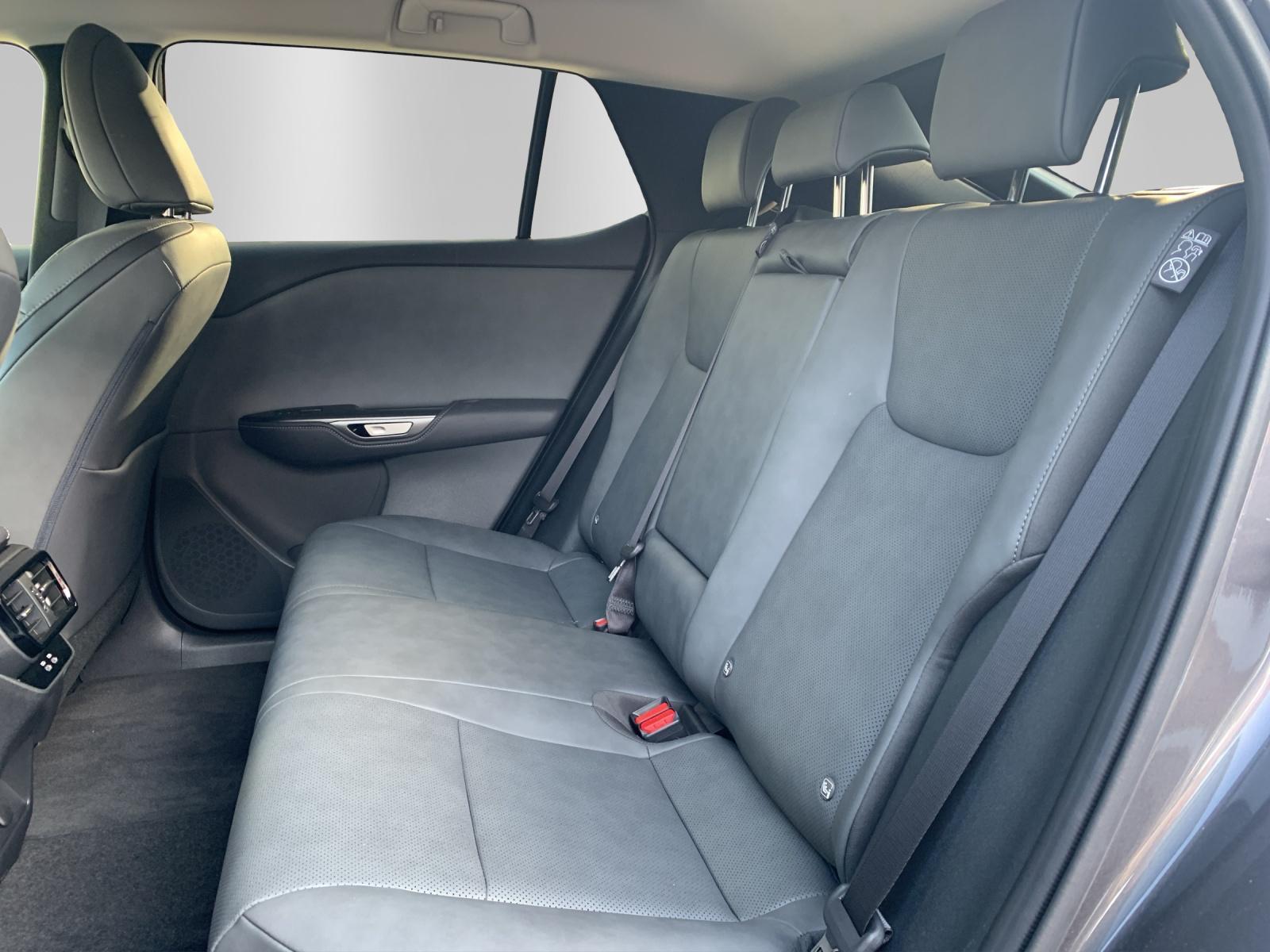 LEXUS RZ 450e Comfort - 9