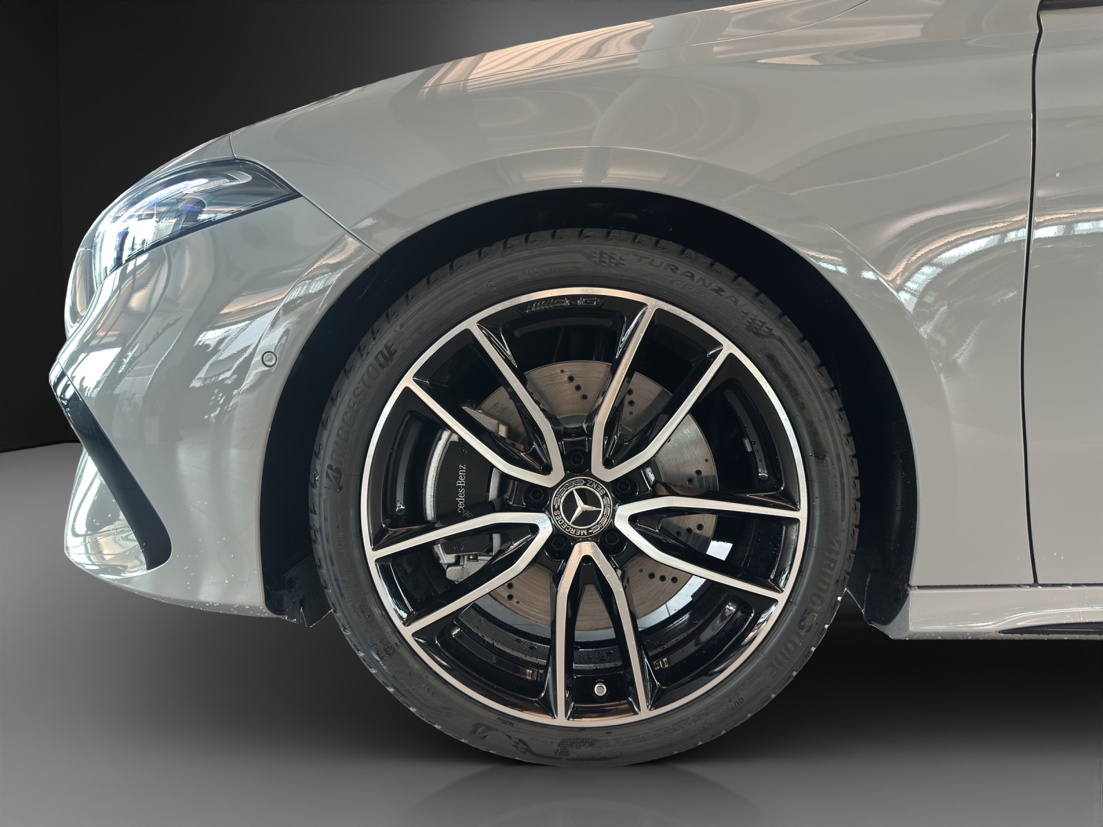 MERCEDES-BENZ A 250 4Matic 8G-DCT AMG Line - 8