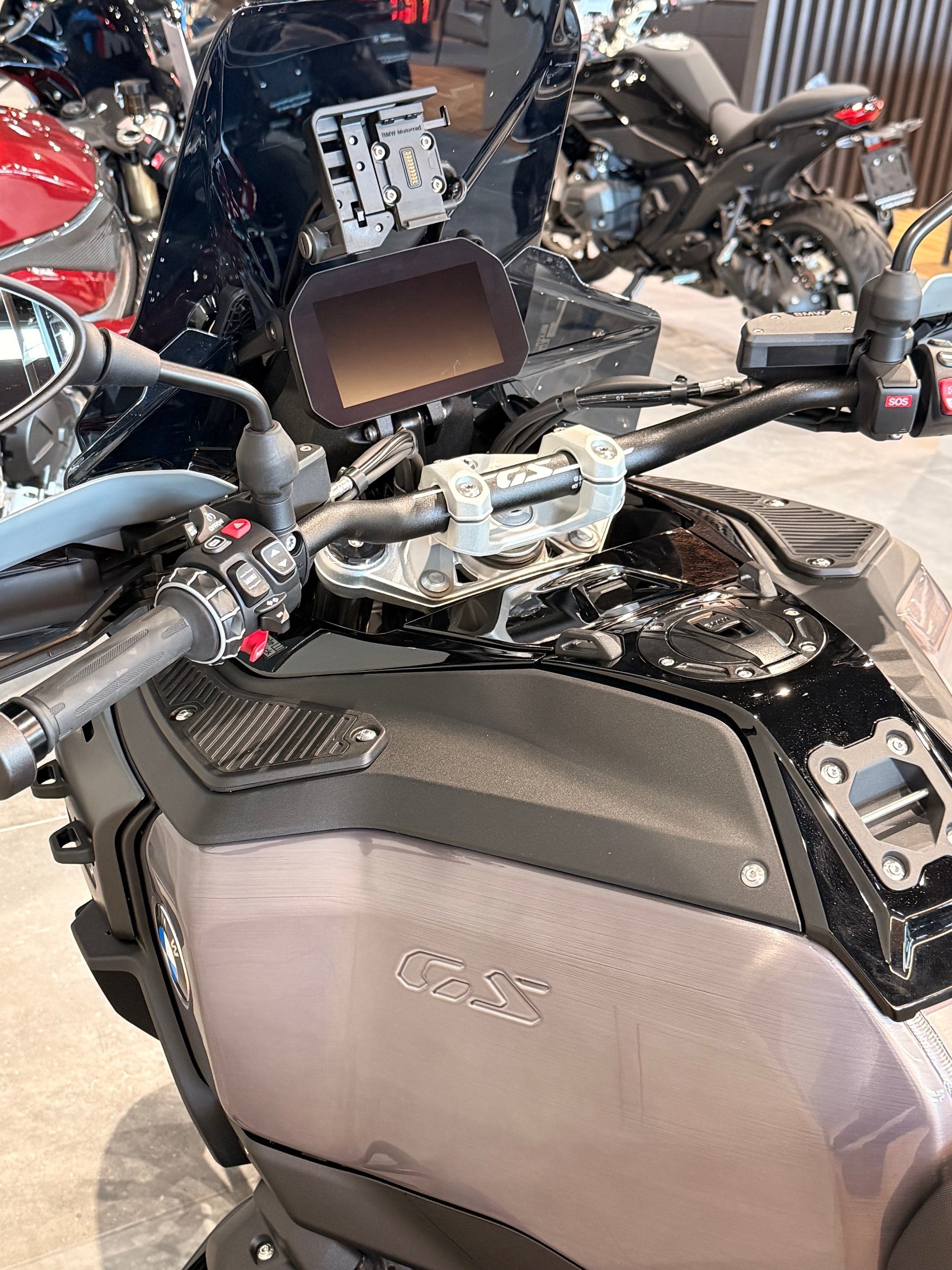BMW R 1300 GS Adventure - 8