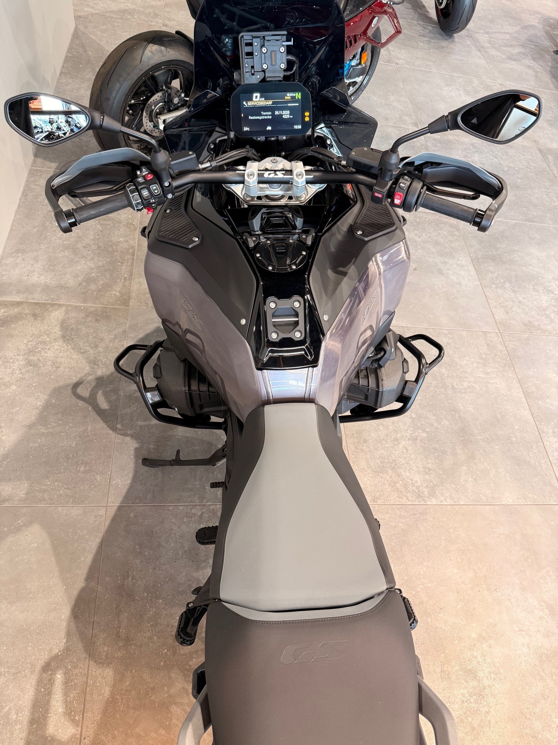 BMW R 1300 GS Adventure - 14