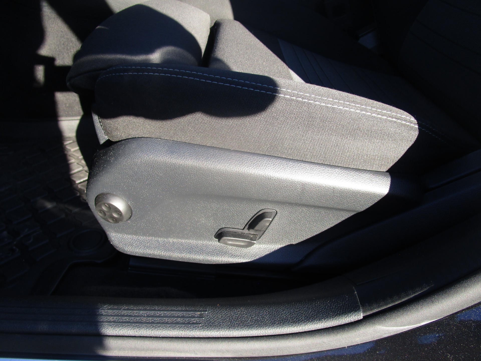MERCEDES-BENZ C 200 BlueTEC AMG Line - 11