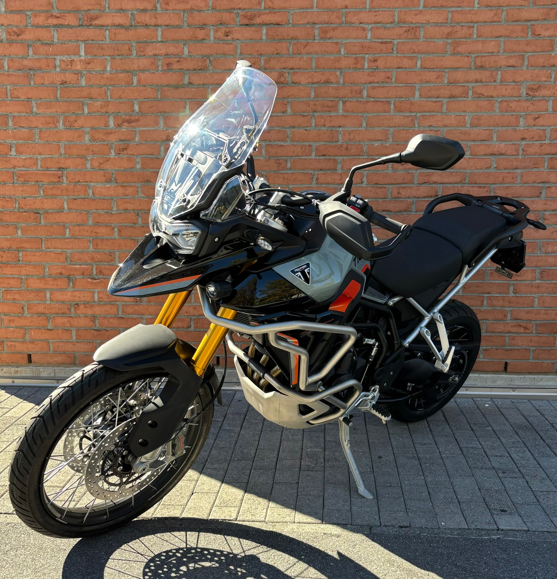 TRIUMPH Tiger 900 Desert Edition - 4