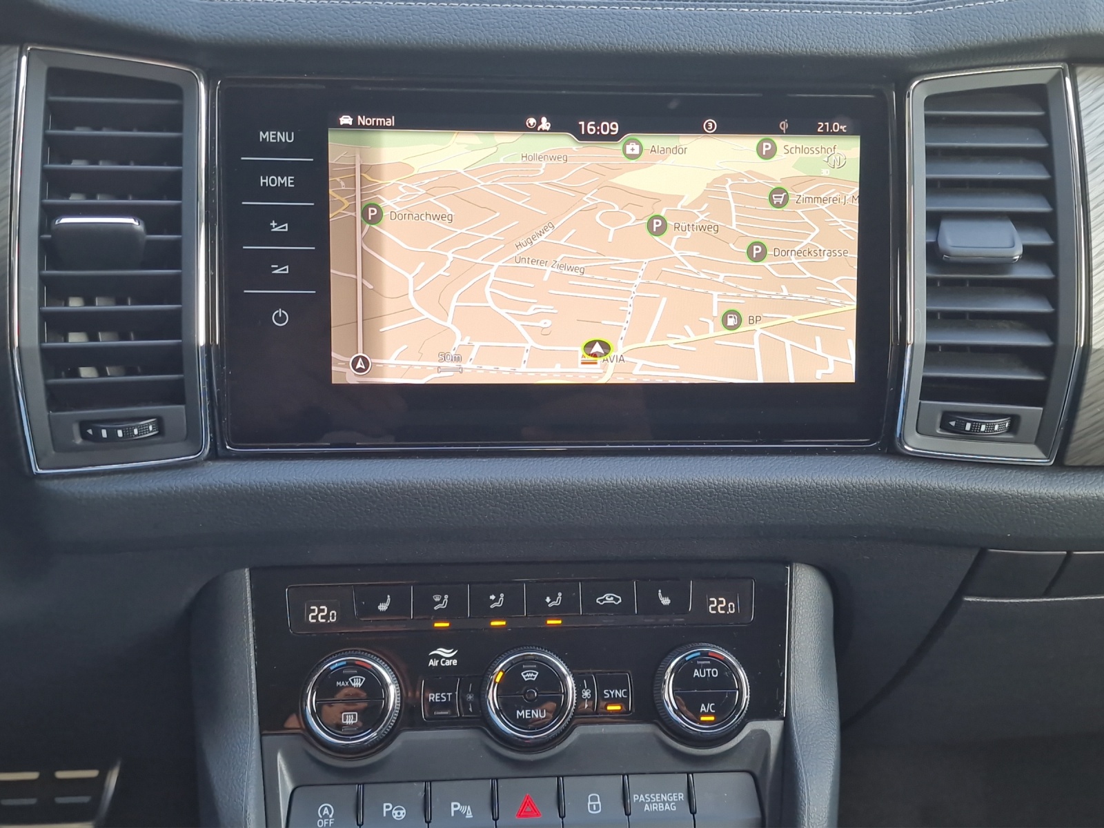 SKODA Kodiaq 2.0 TDI CR Style 4x4 DSG - 9