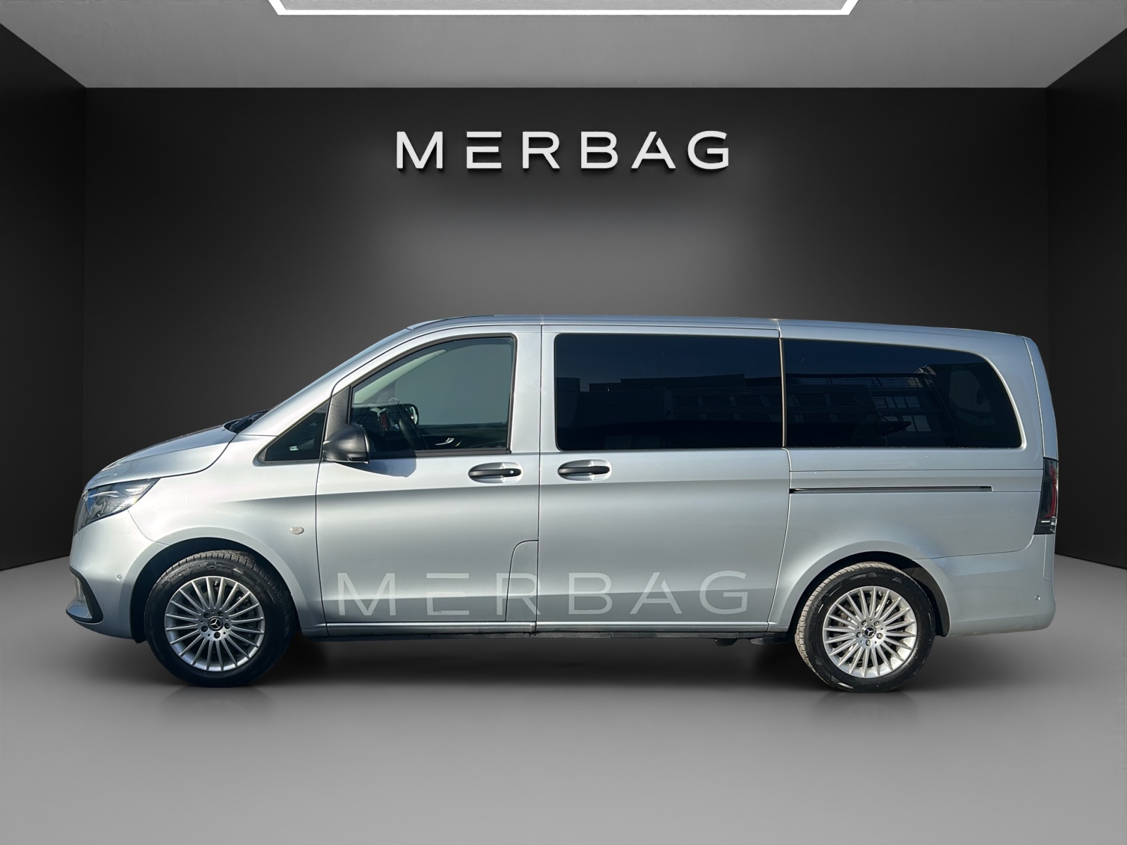 MERCEDES-BENZ Vito 119 CDI Lang Tourer 9G-Tronic 4M Select - 2