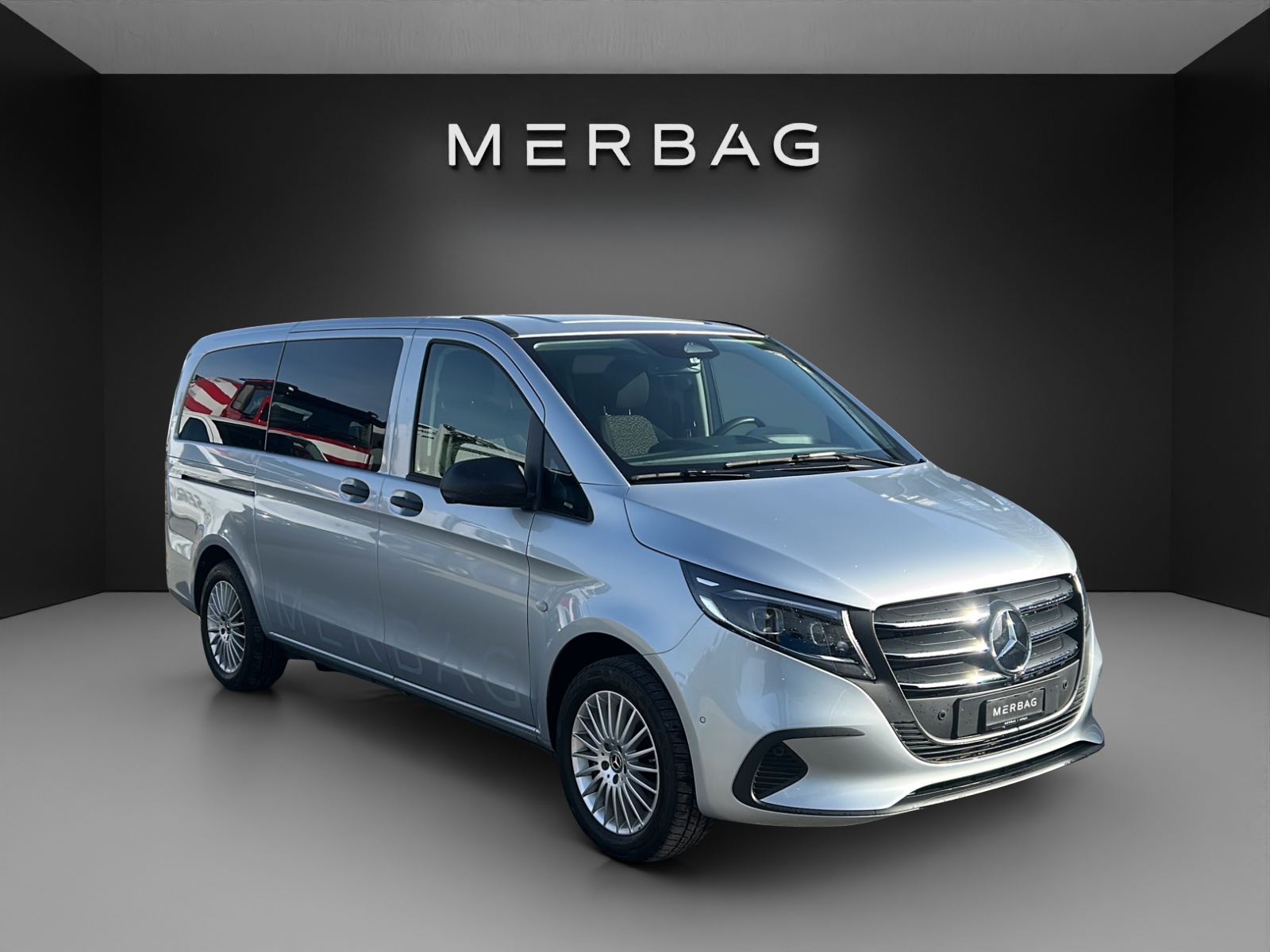 MERCEDES-BENZ Vito 119 CDI Lang Tourer 9G-Tronic 4M Select