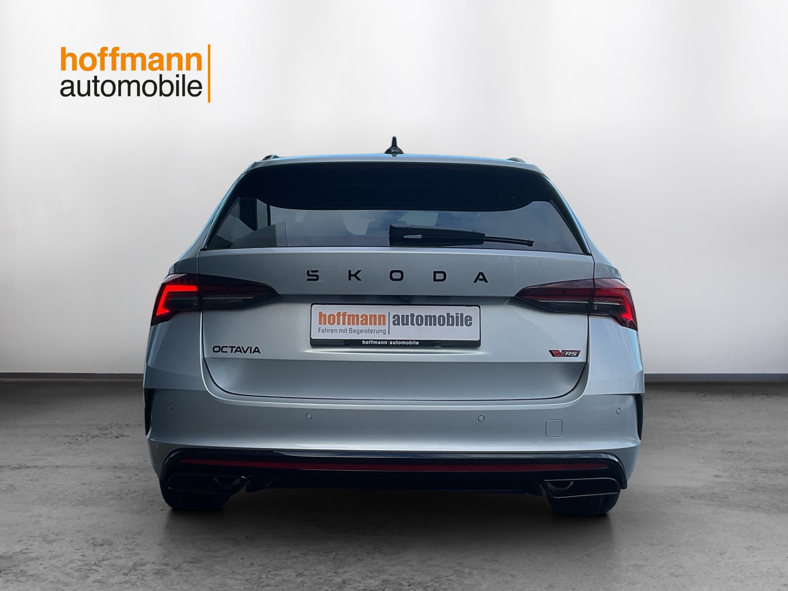 SKODA Octavia Combi 2.0 TSI DSG RS - 5