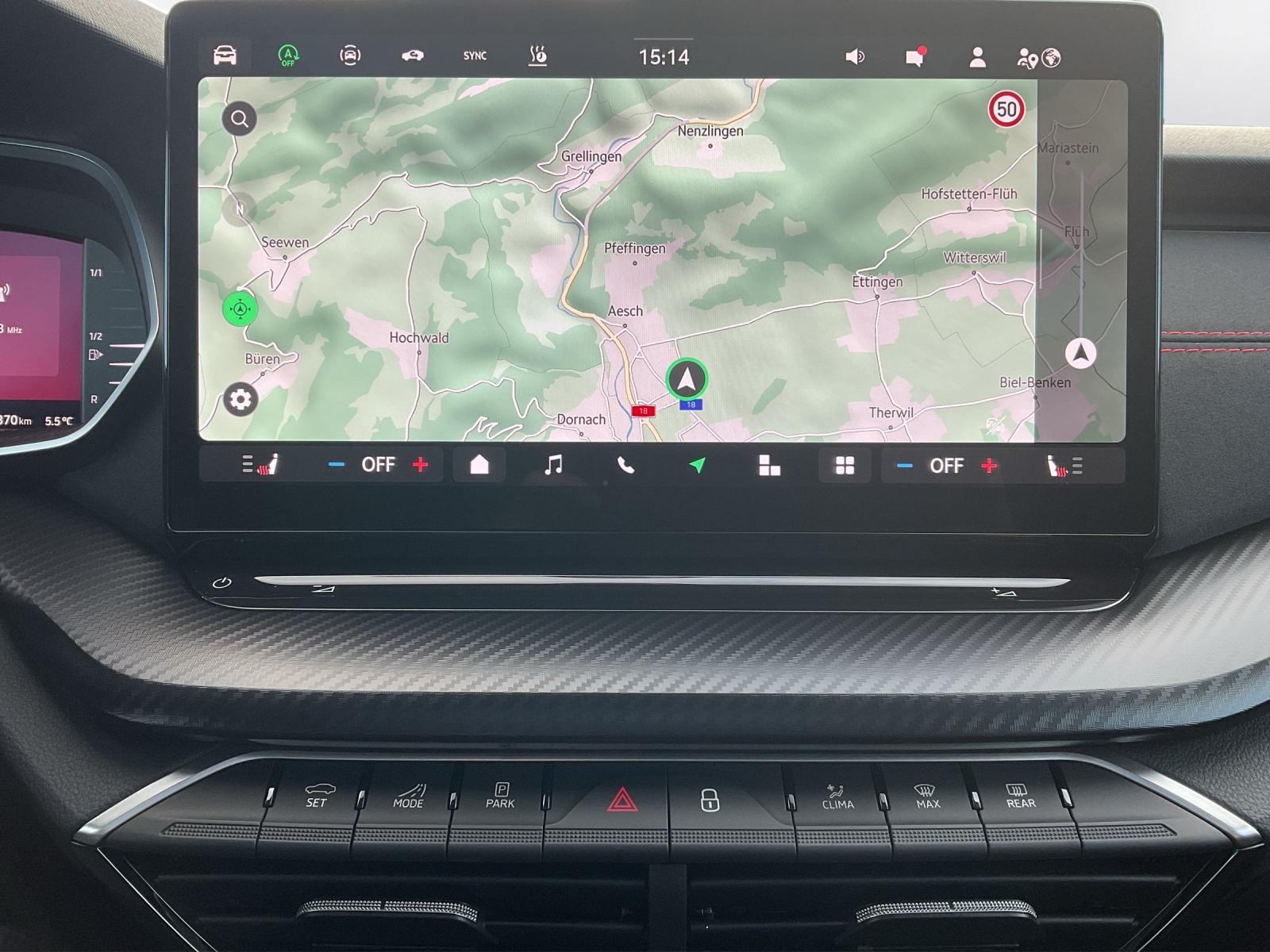 SKODA Octavia Combi 2.0 TSI DSG RS - 9