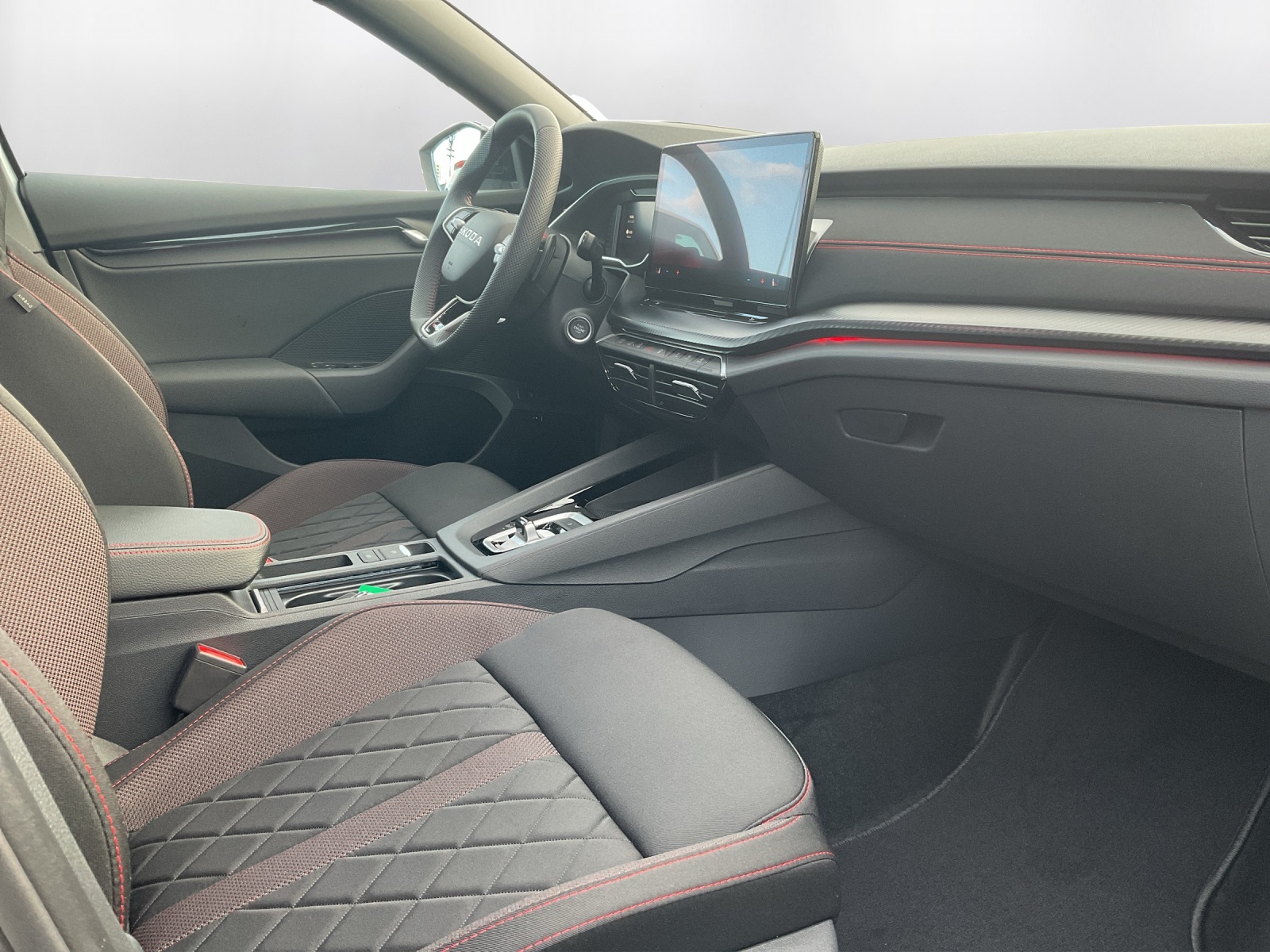 SKODA Octavia Combi 2.0 TSI DSG RS - 14