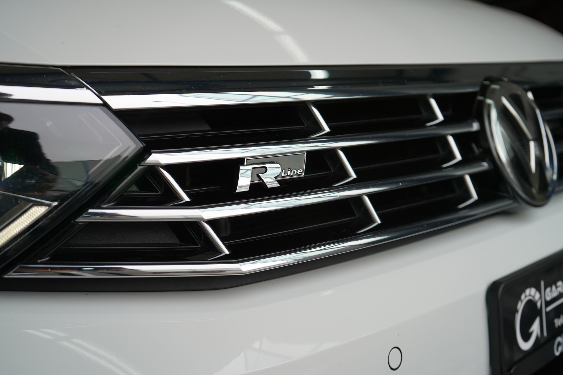 VW Passat Variant 1.5 TSI EVO Highline DSG / R-Line** - 15