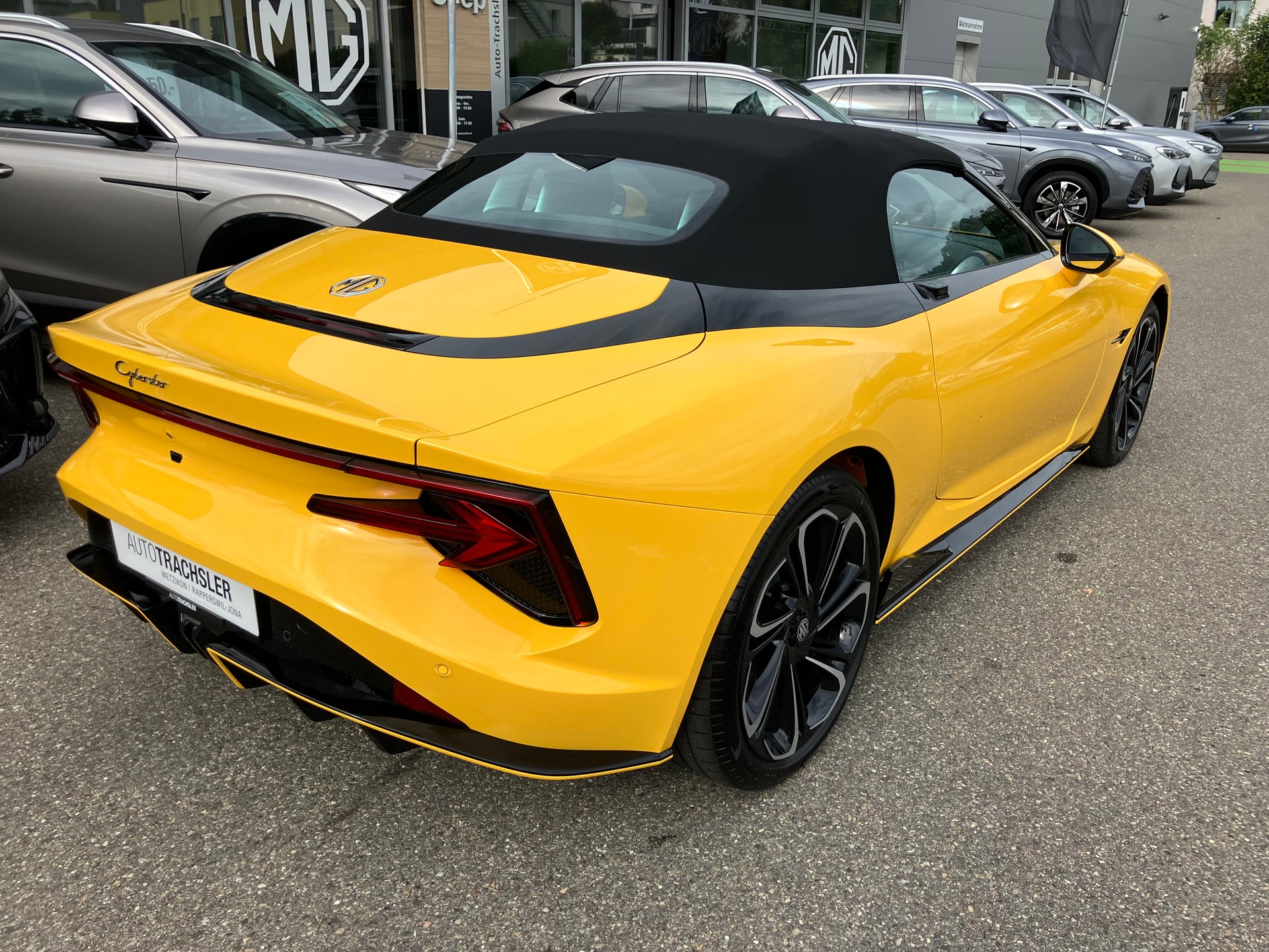 MG Cyberster 77kWh 4WD - 6