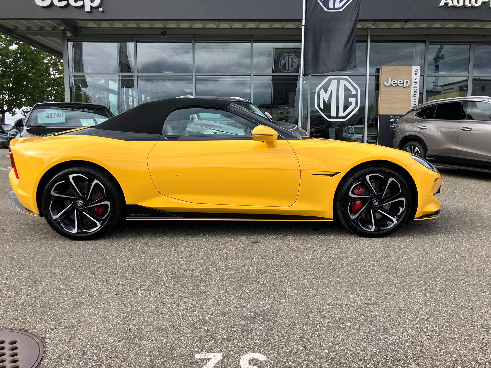 MG Cyberster 77kWh 4WD - 3