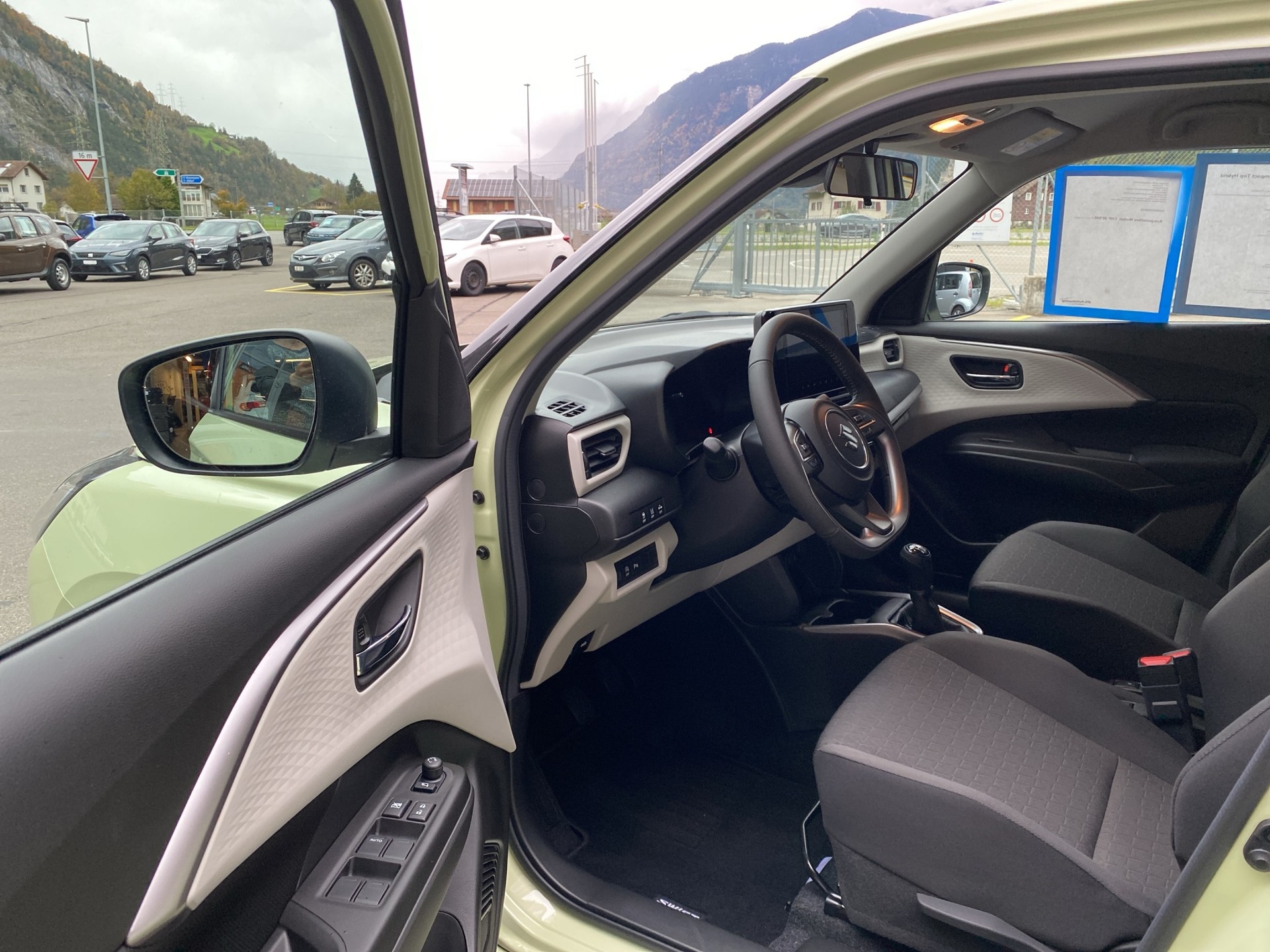 SUZUKI Swift 1.2 Compact Top Hybrid 4x4 - 17