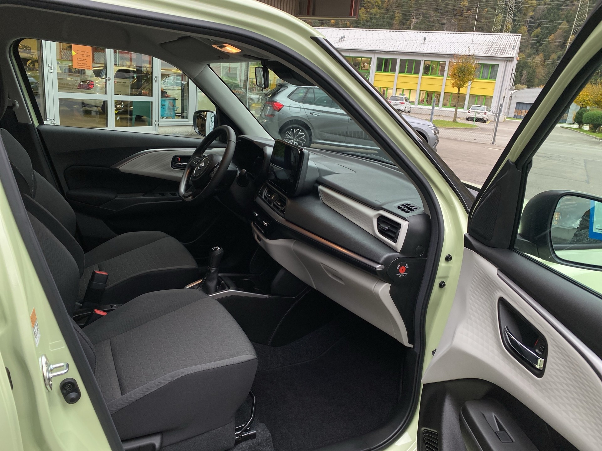 SUZUKI Swift 1.2 Compact Top Hybrid 4x4 - 16