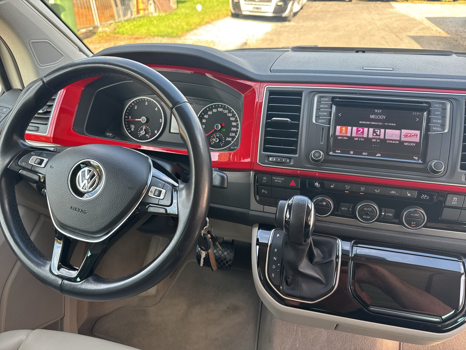 VW T6 California 3000 2.0 TDI 150 Ocean RED DSG 4m - 14