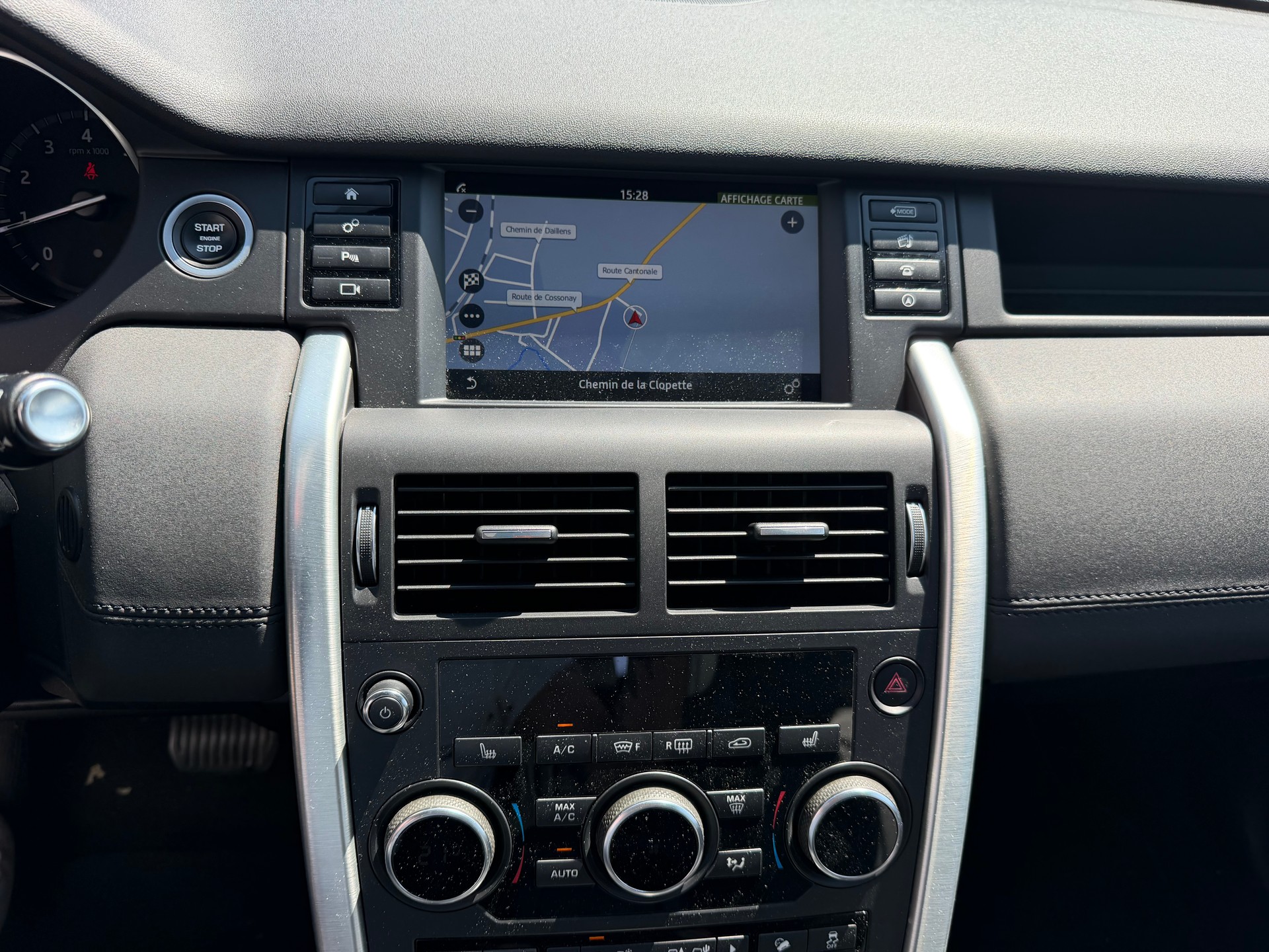 LAND ROVER Discovery Sport 2.0 Si4 HSE AT9 7 Places - 11