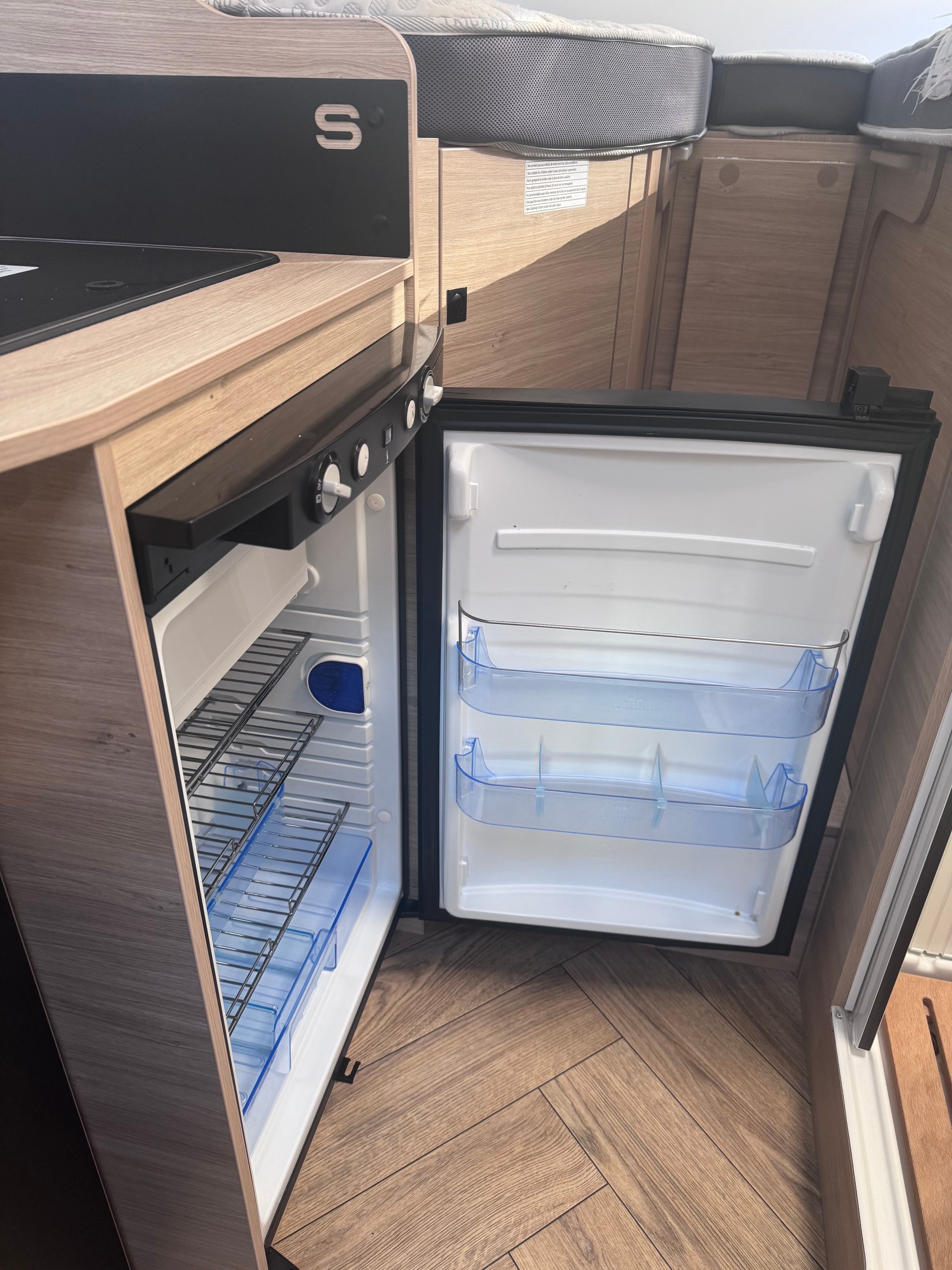 CHALLENGER Renault S217 - 11